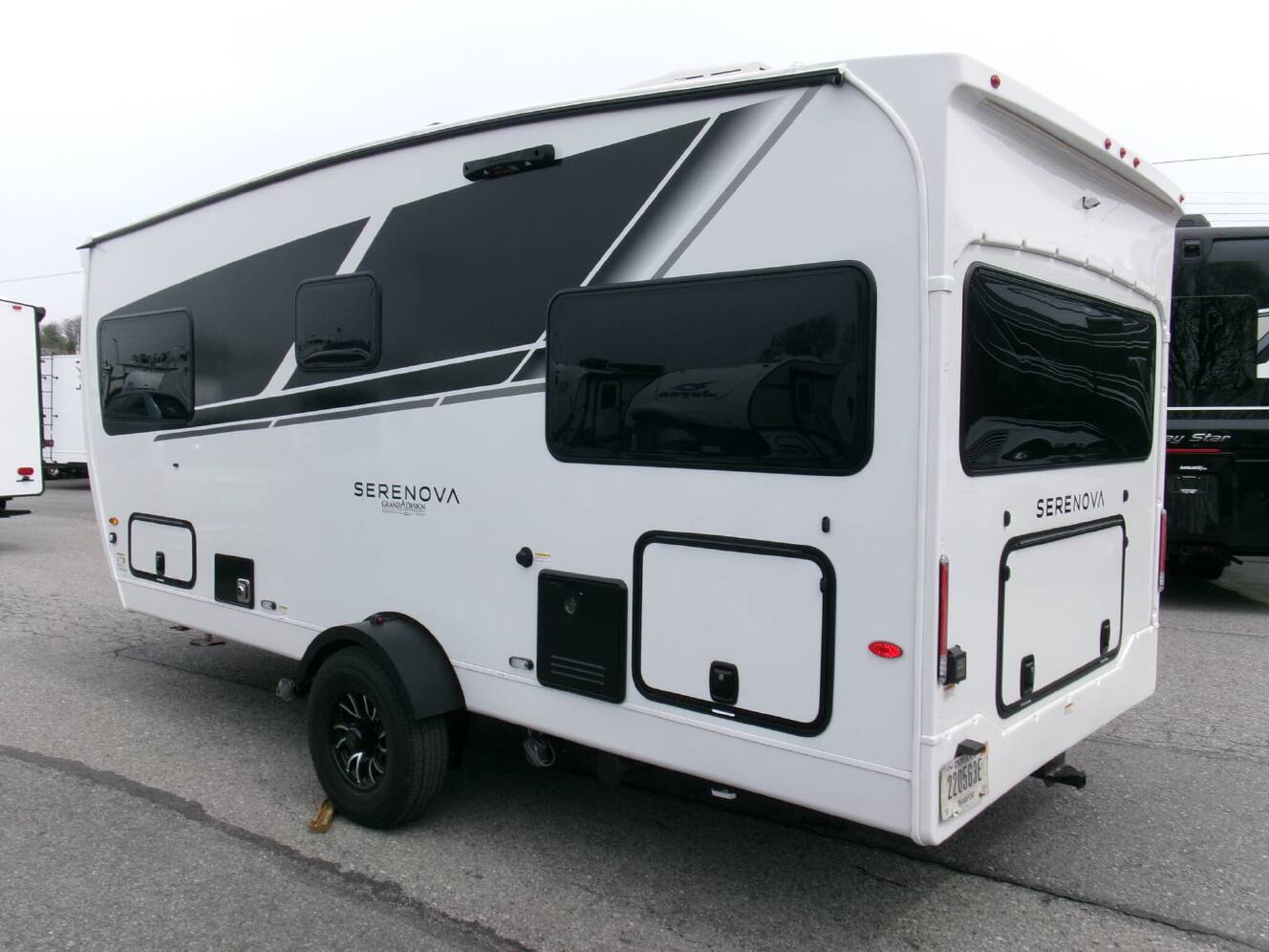 A photo of this 2025 Grand Design Serenova 160LG