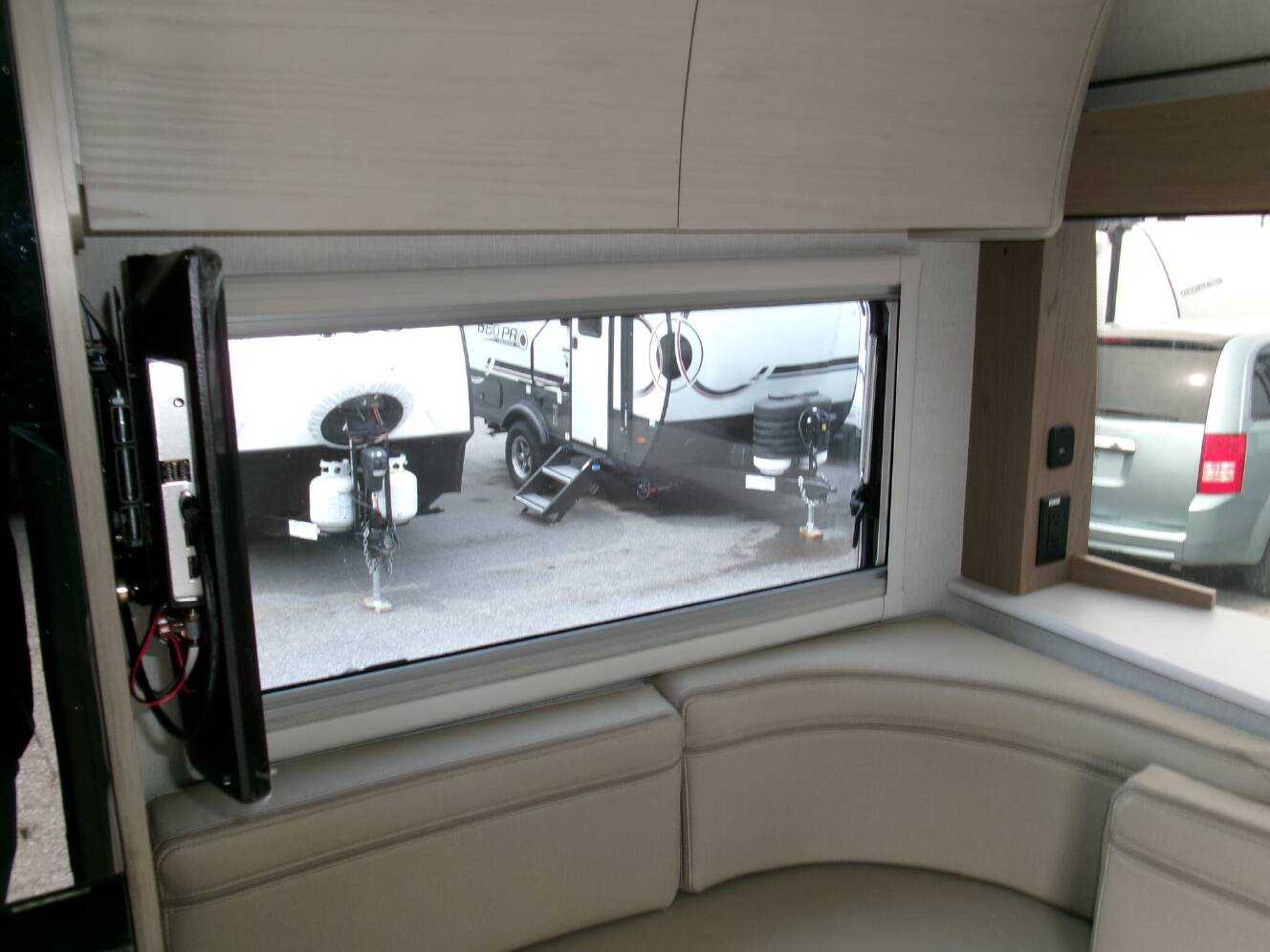 A photo of this 2025 Grand Design Serenova 160LG