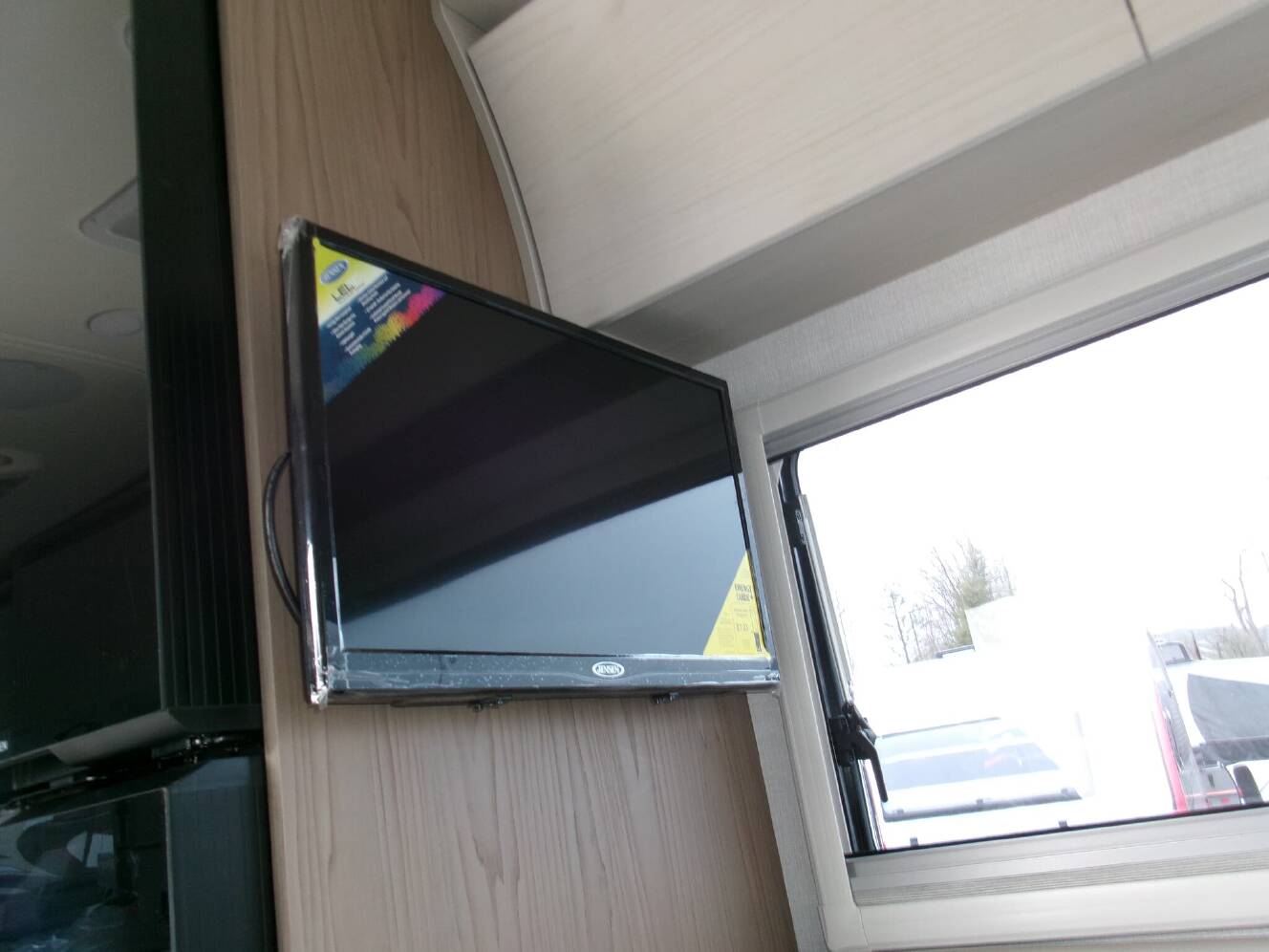 A photo of this 2025 Grand Design Serenova 160LG