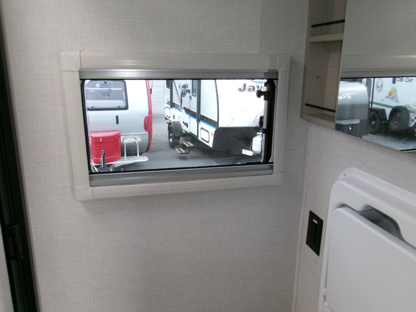 A photo of this 2025 Grand Design Serenova 160LG