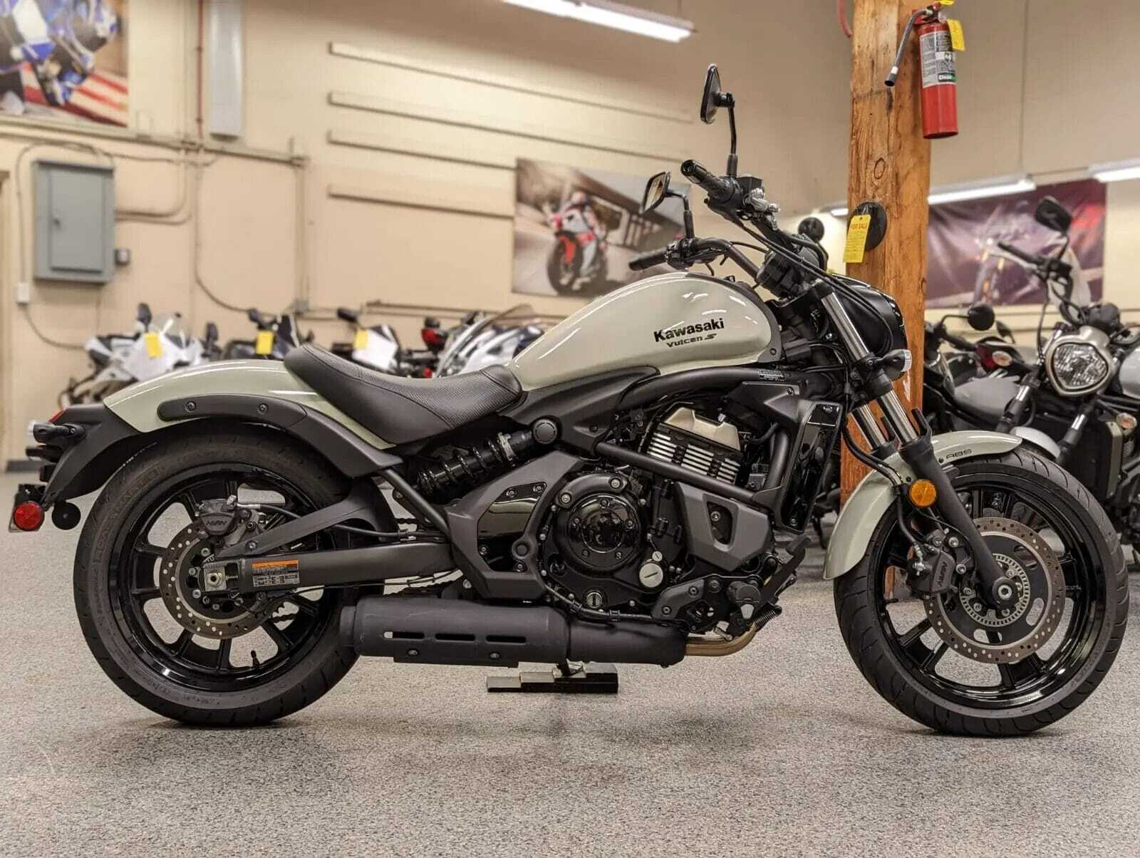 2016 Kawasaki Vulcan S BASE in El Cajon, CA