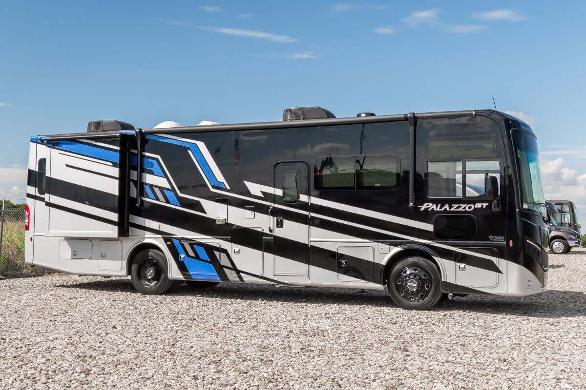 2026 Thor Motor Coach Palazzo GT 33.5 in alvarado TX