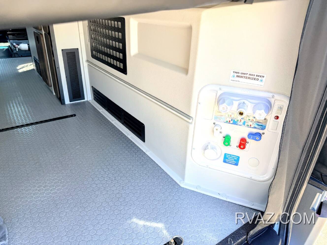 A photo of this 2026 Tiffin GH1 19AV