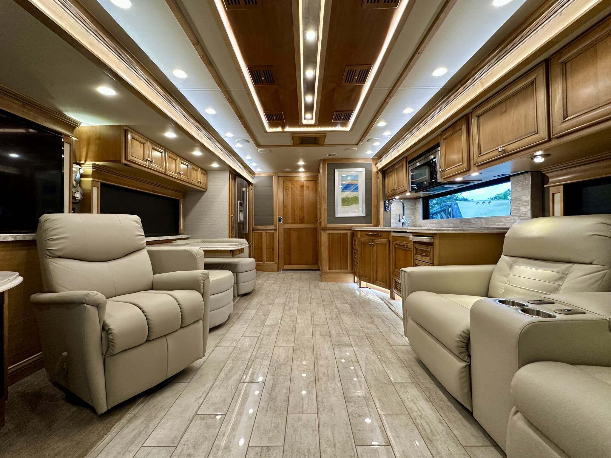 2020 Tiffin Phaeton 40 IH in fort myers FL
