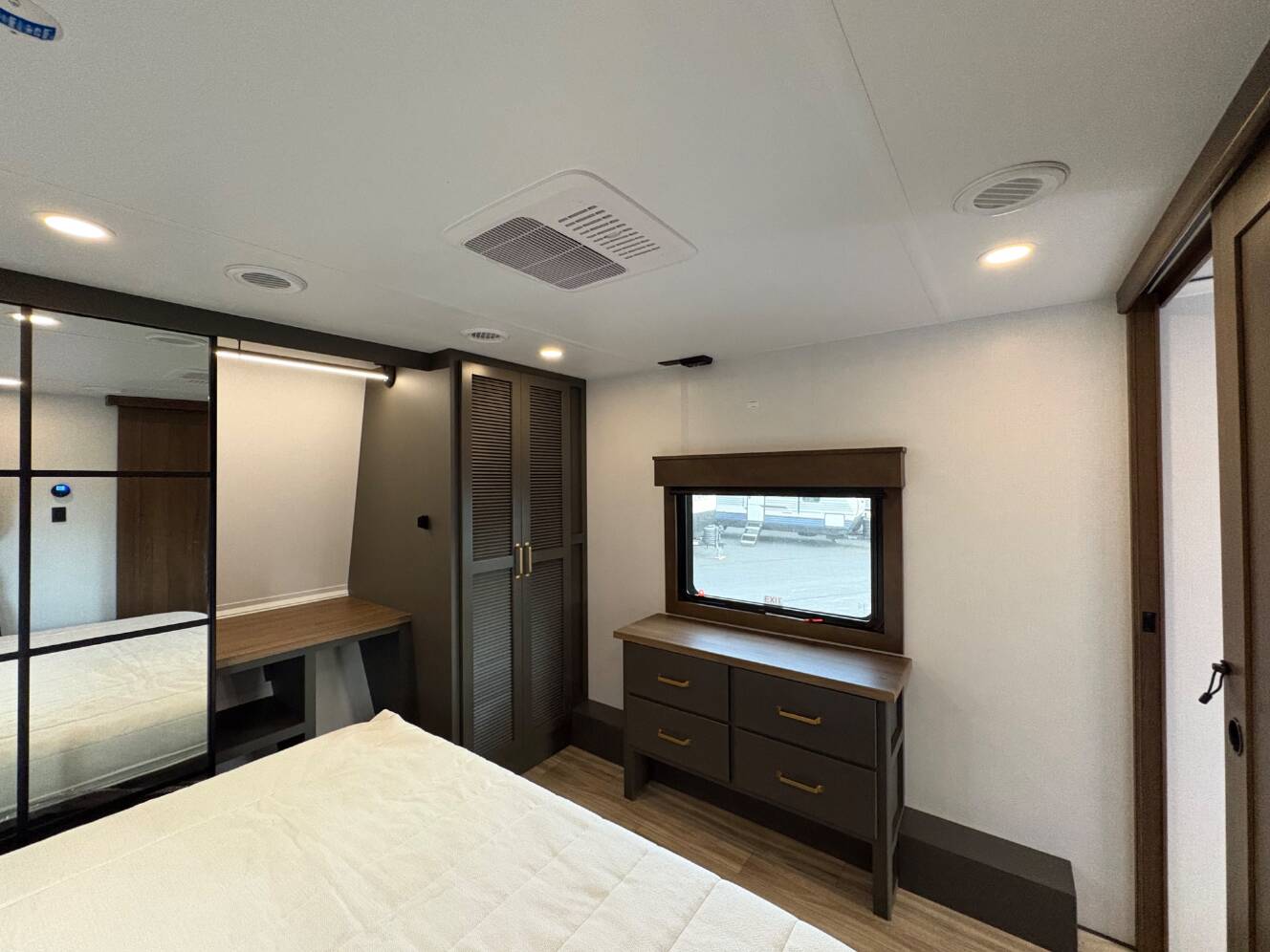 A photo of this 2027 Keystone Montana High Country 290RL