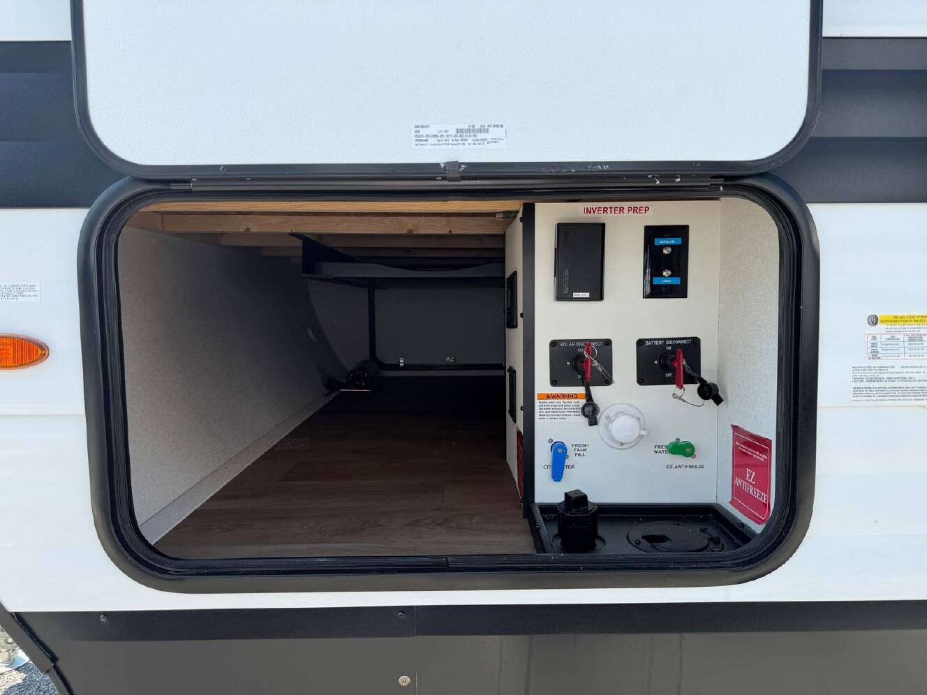 A photo of this 2027 Grand Design Transcend Xplor 285RKT