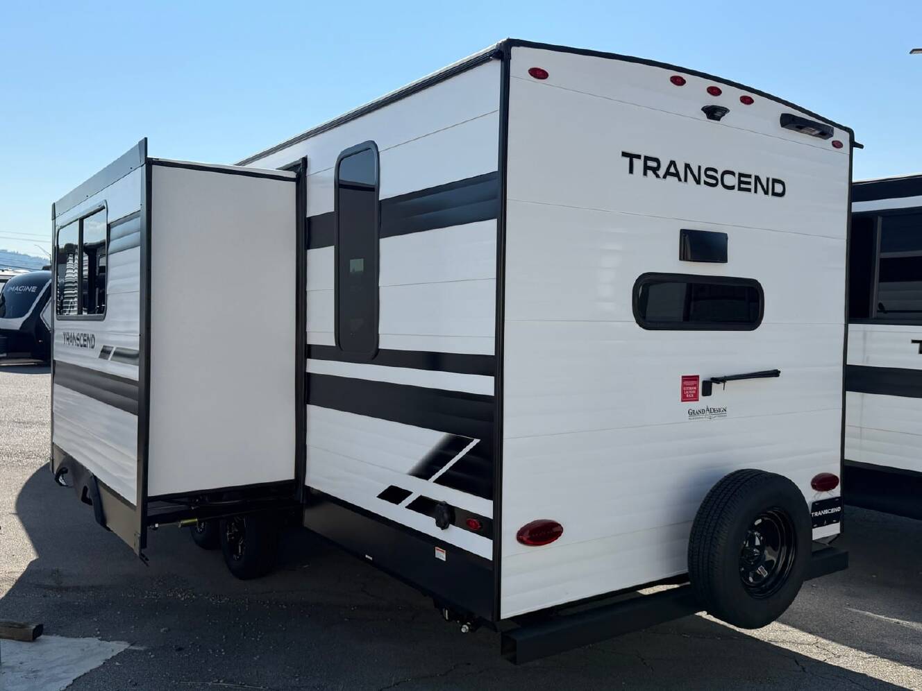 A photo of this 2027 Grand Design Transcend Xplor 285RKT
