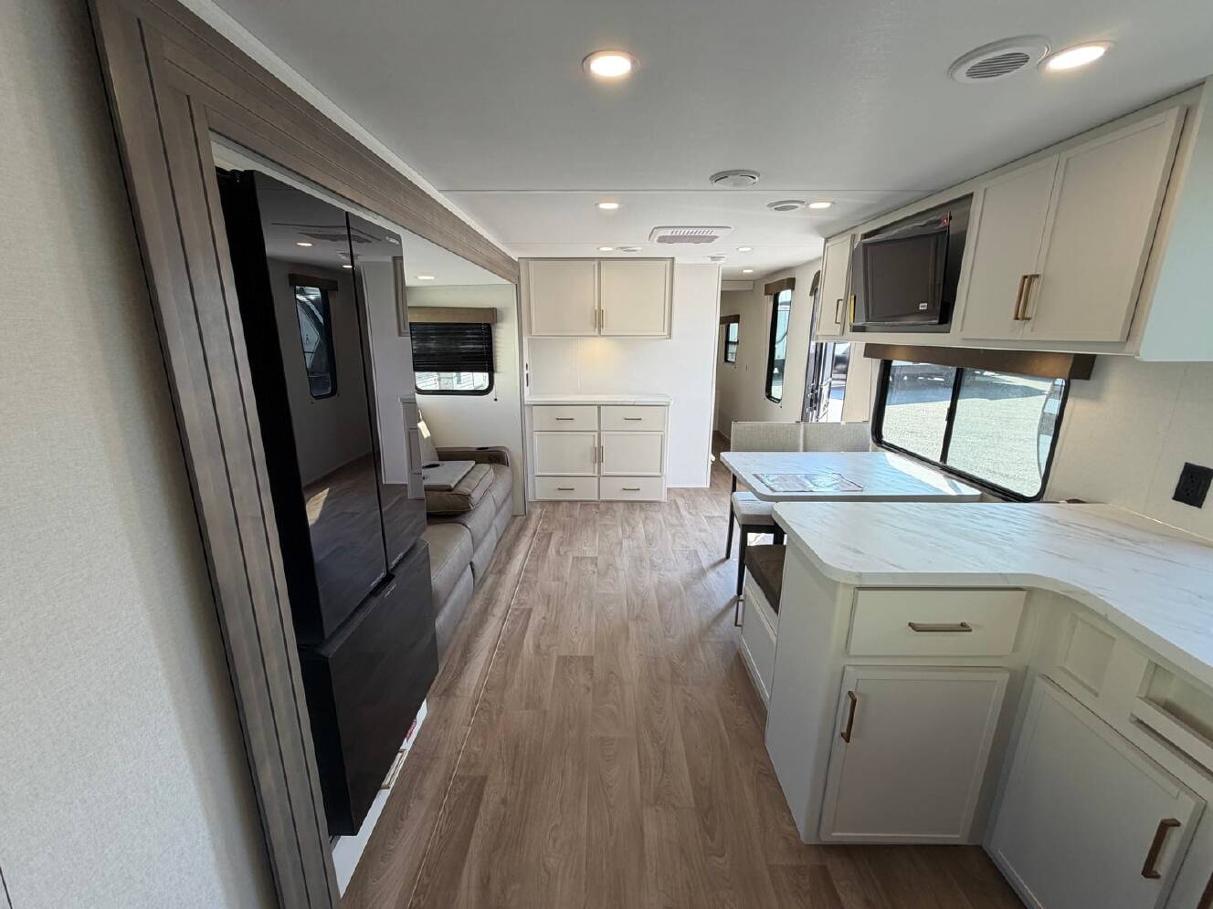 A photo of this 2027 Grand Design Transcend Xplor 285RKT