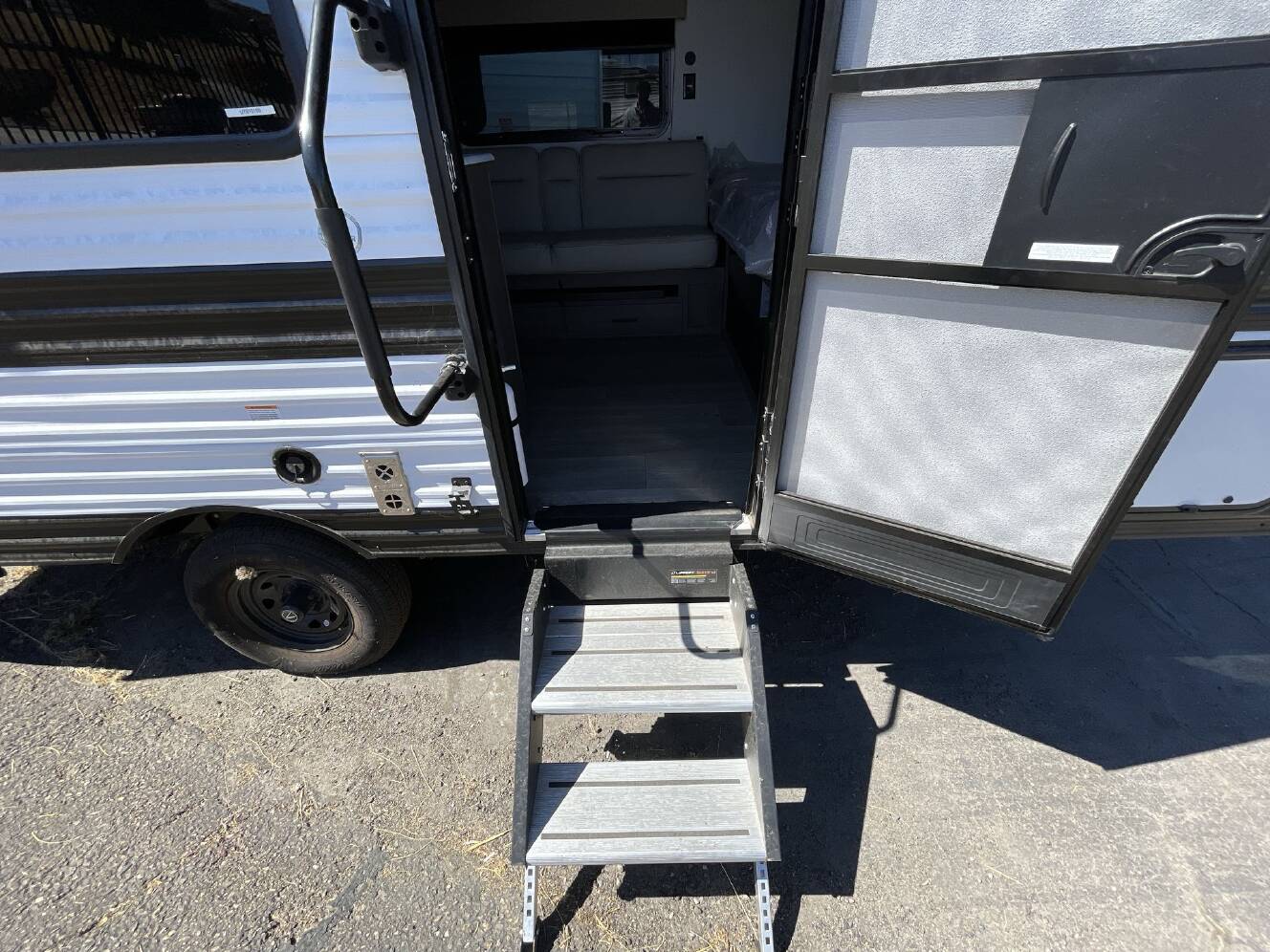 A photo of this 2026 Grand Design Transcend One 151BH