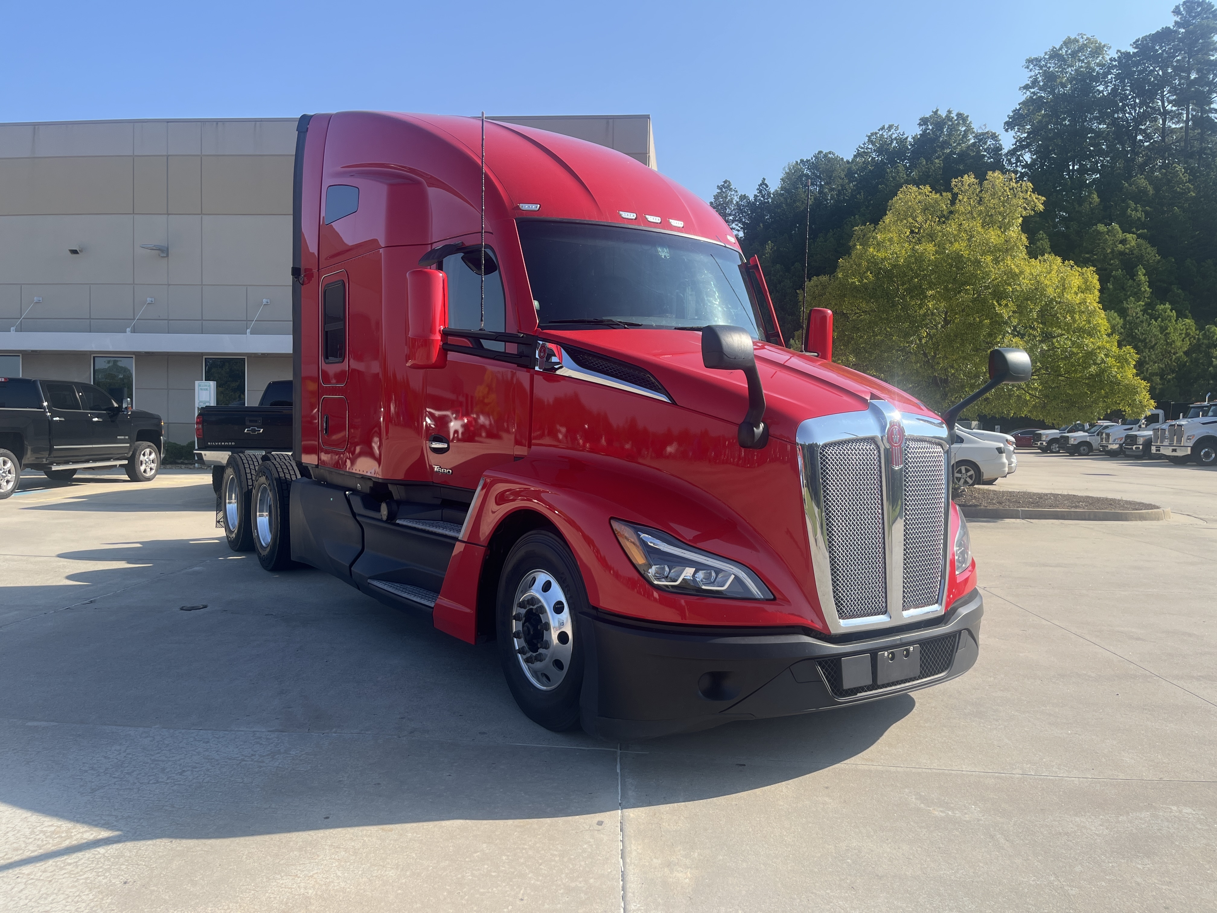 2024 KENWORTH T680 in Gainesville, GA