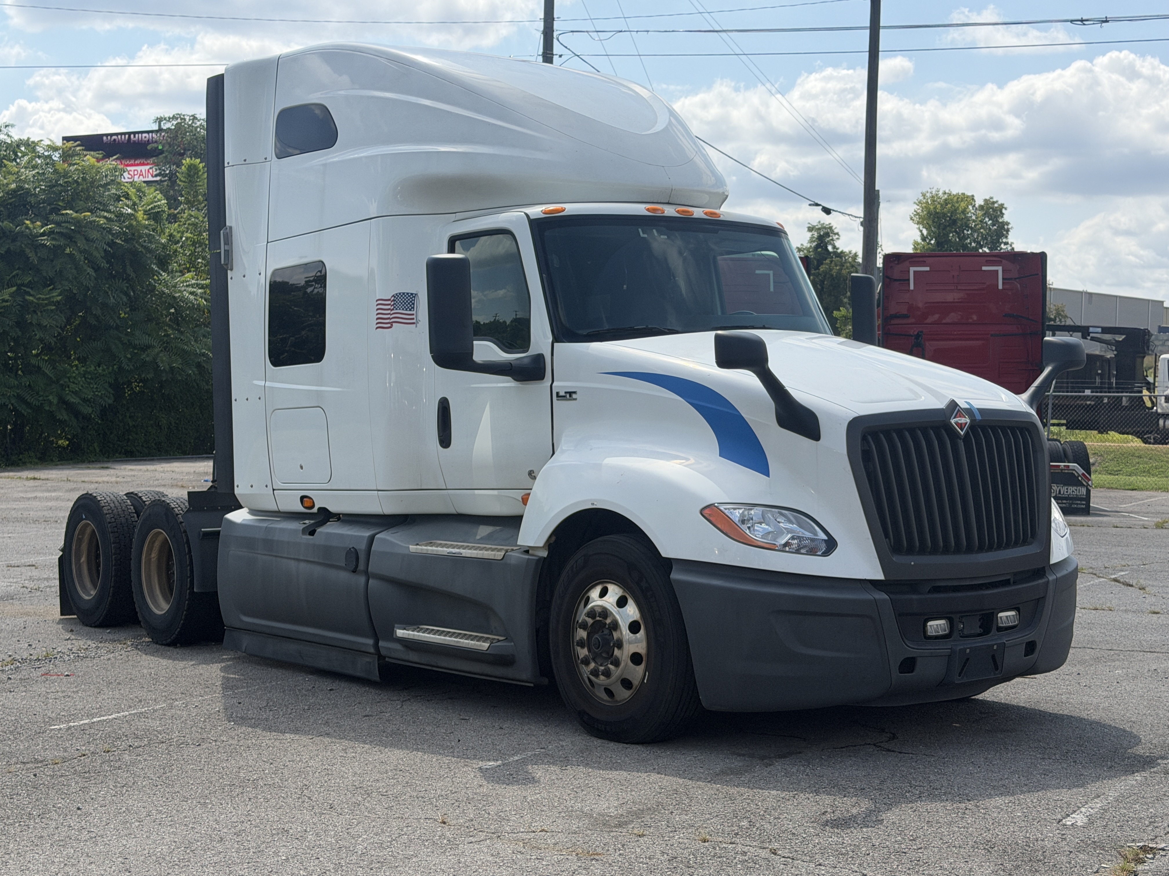 2021 INTERNATIONAL LT625 in Nashville, TN