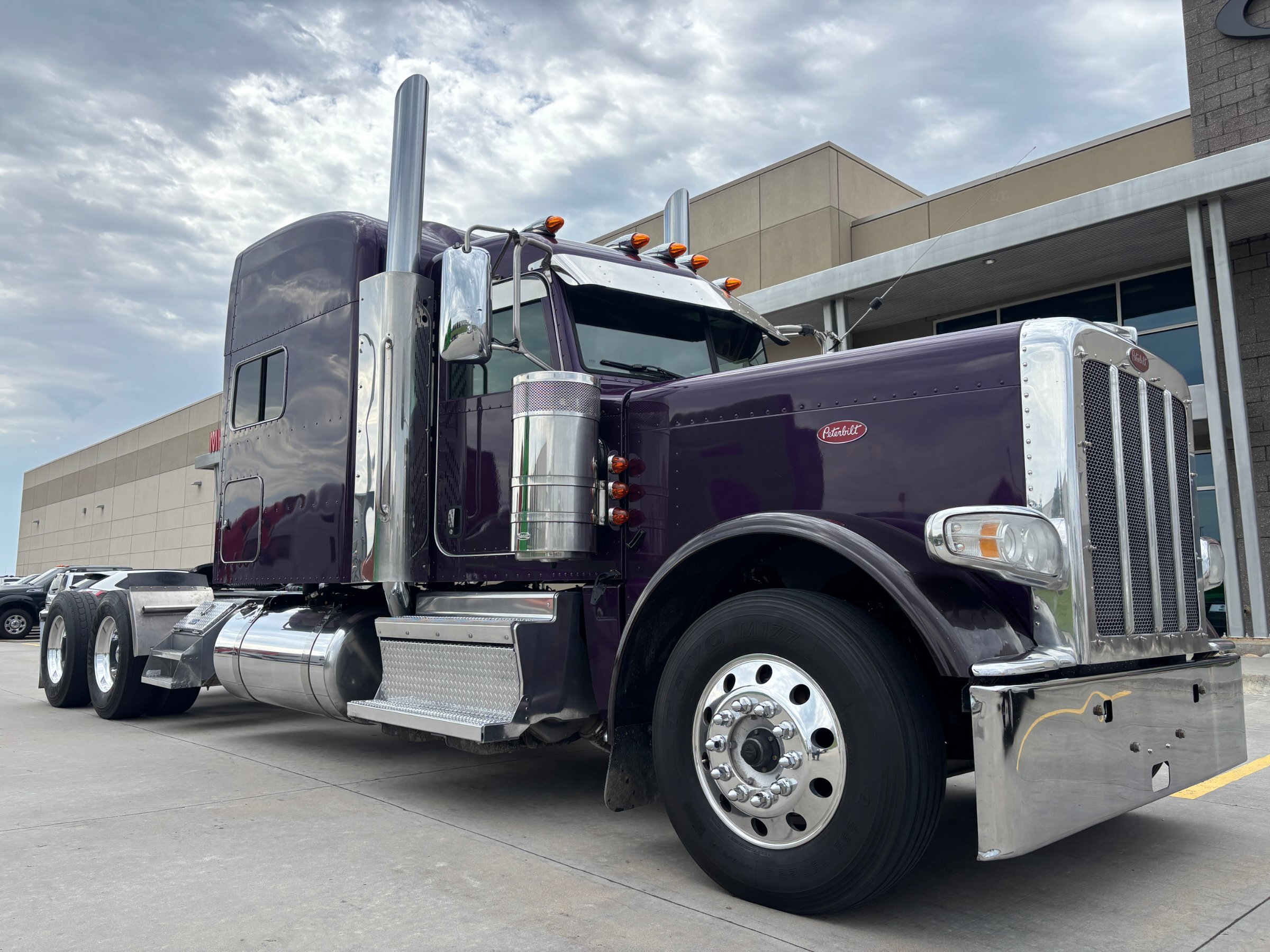 2020 PETERBILT 389 in Omaha, NE