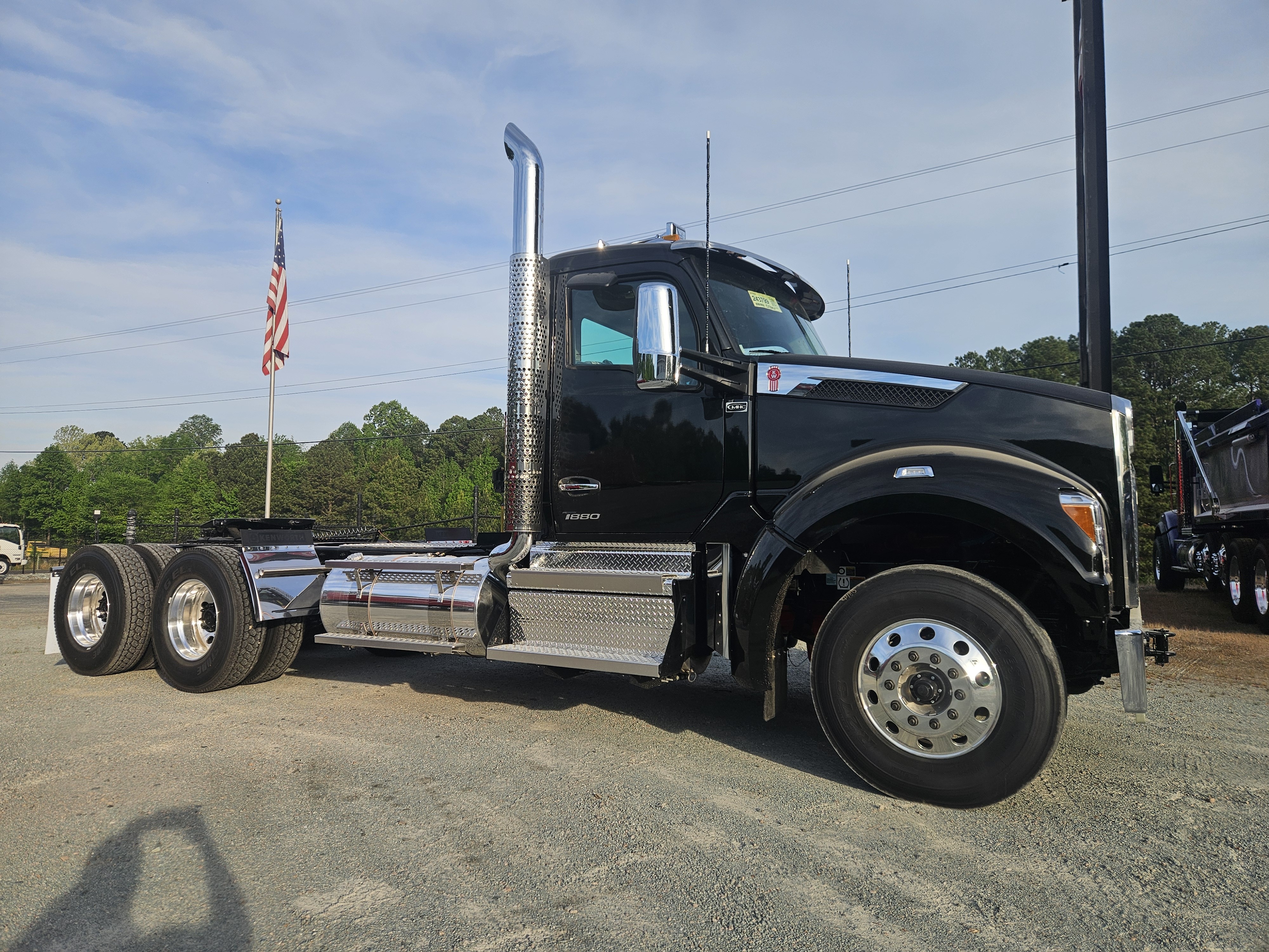2027 KENWORTH T880S PH in Durham, NC