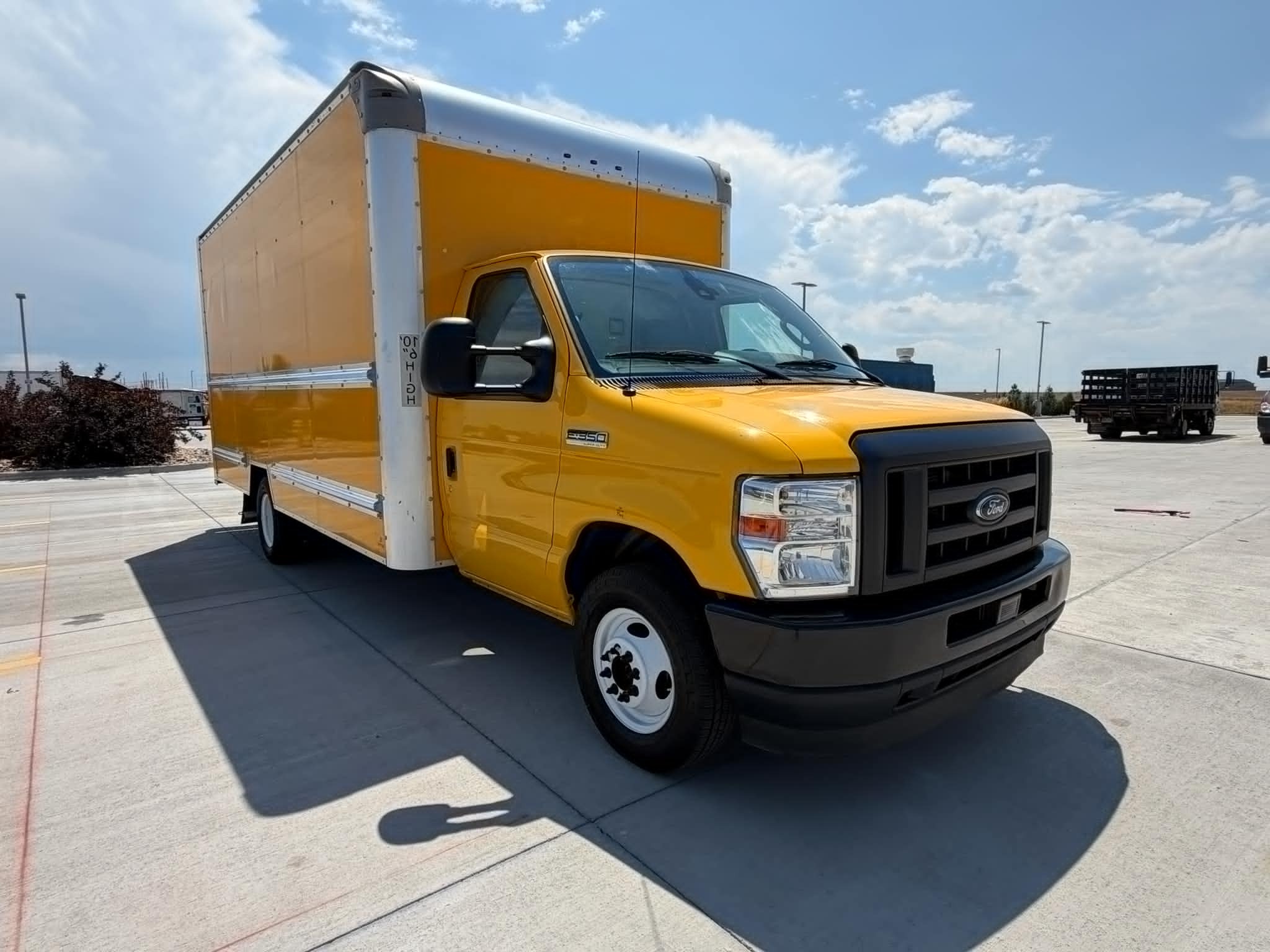 2022 FORD ECONOLINE in Englewood, CO