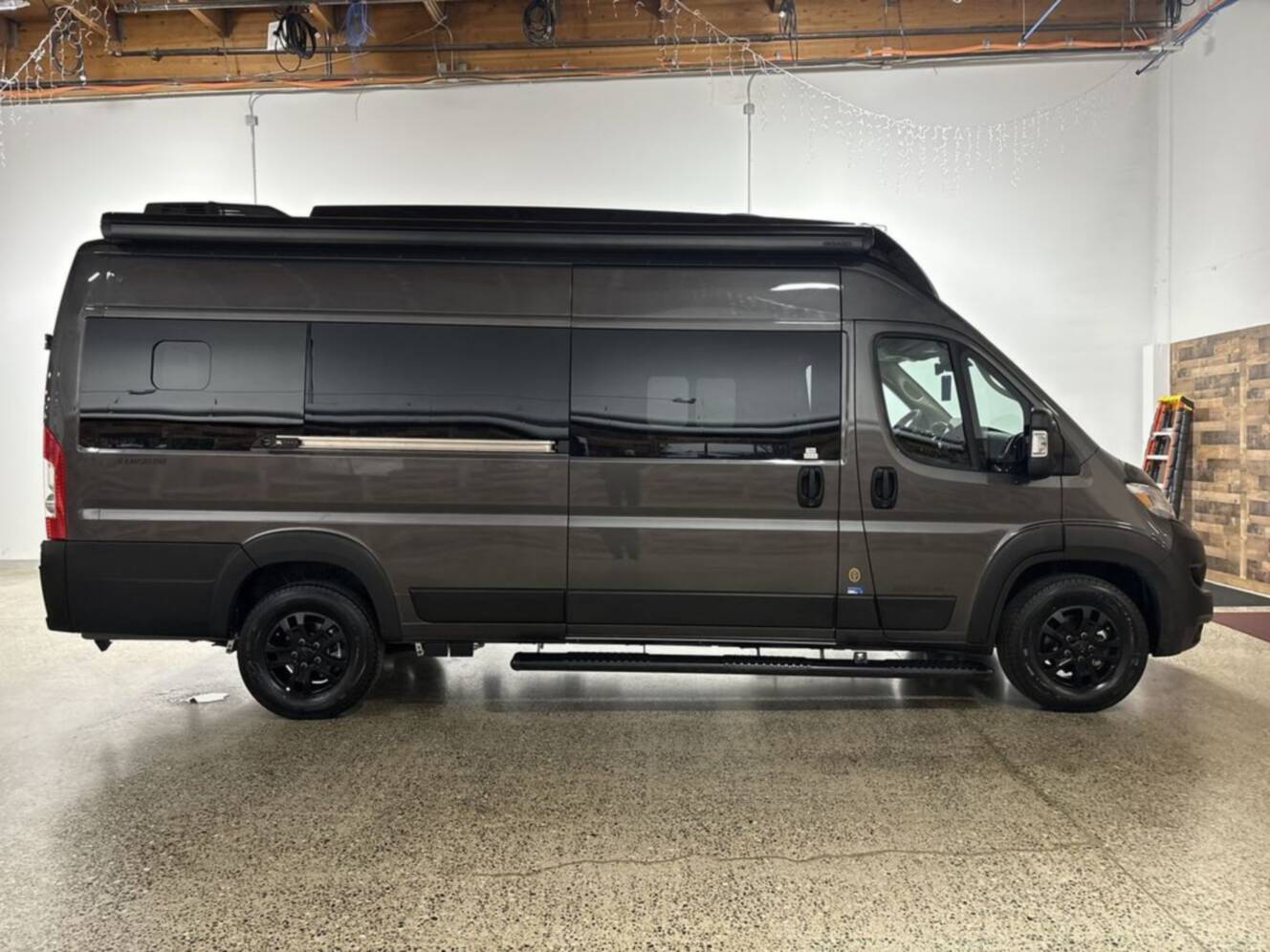A photo of this 2026 Airstream Rangeline PT