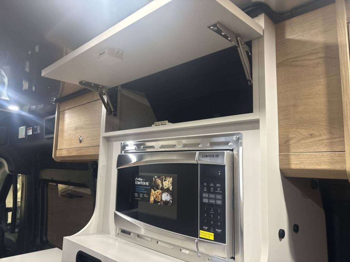 A photo of this 2026 Airstream Rangeline PT