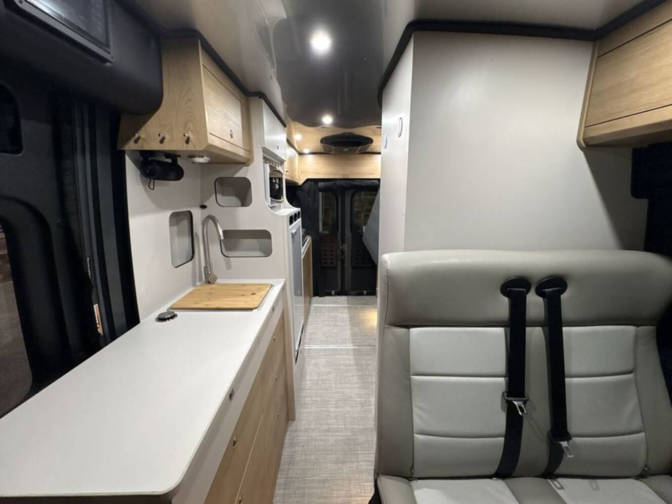 A photo of this 2026 Airstream Rangeline PT