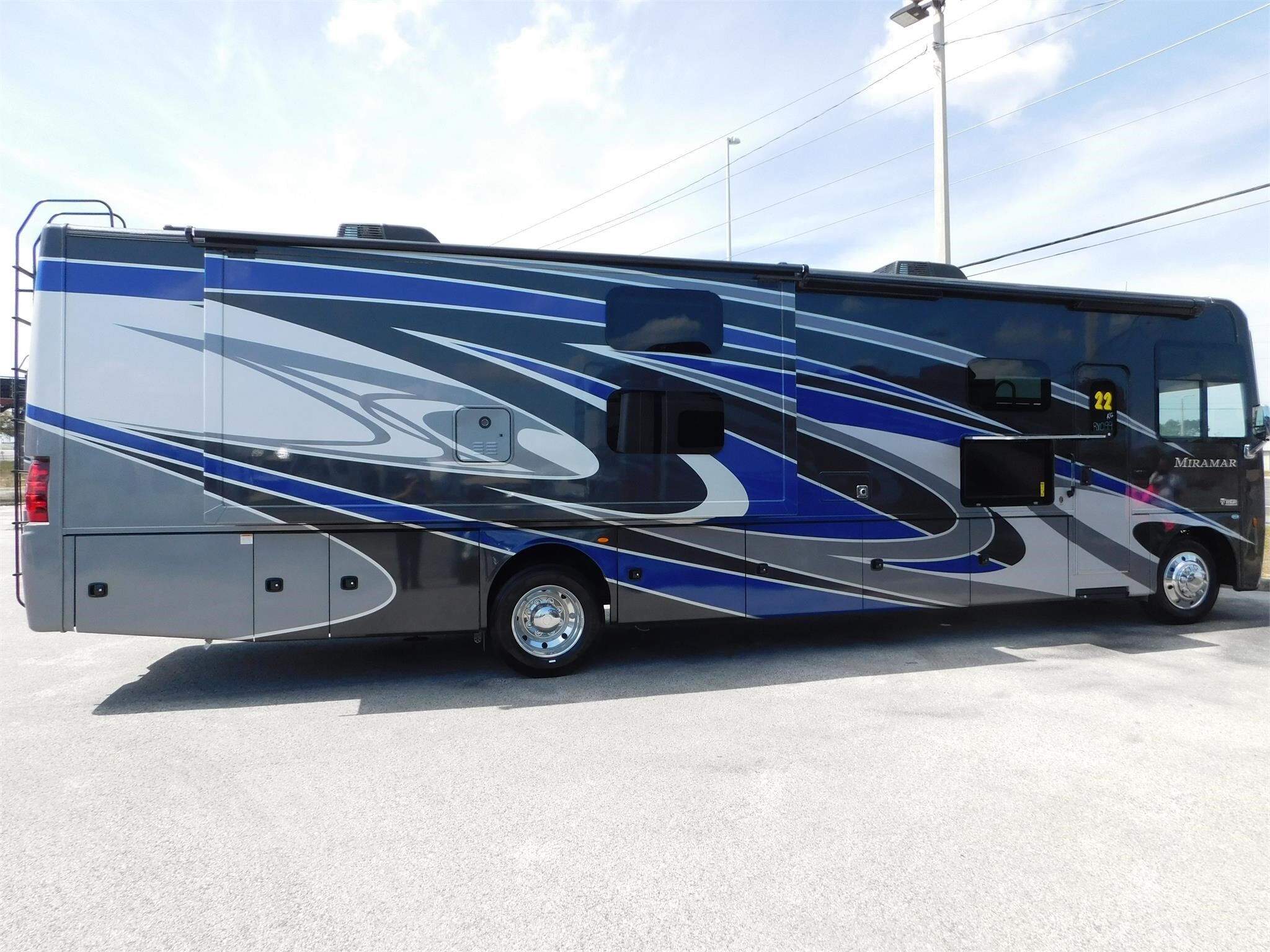 2022 Thor Motor Coach MIRAMAR 37.1 in brooksville FL