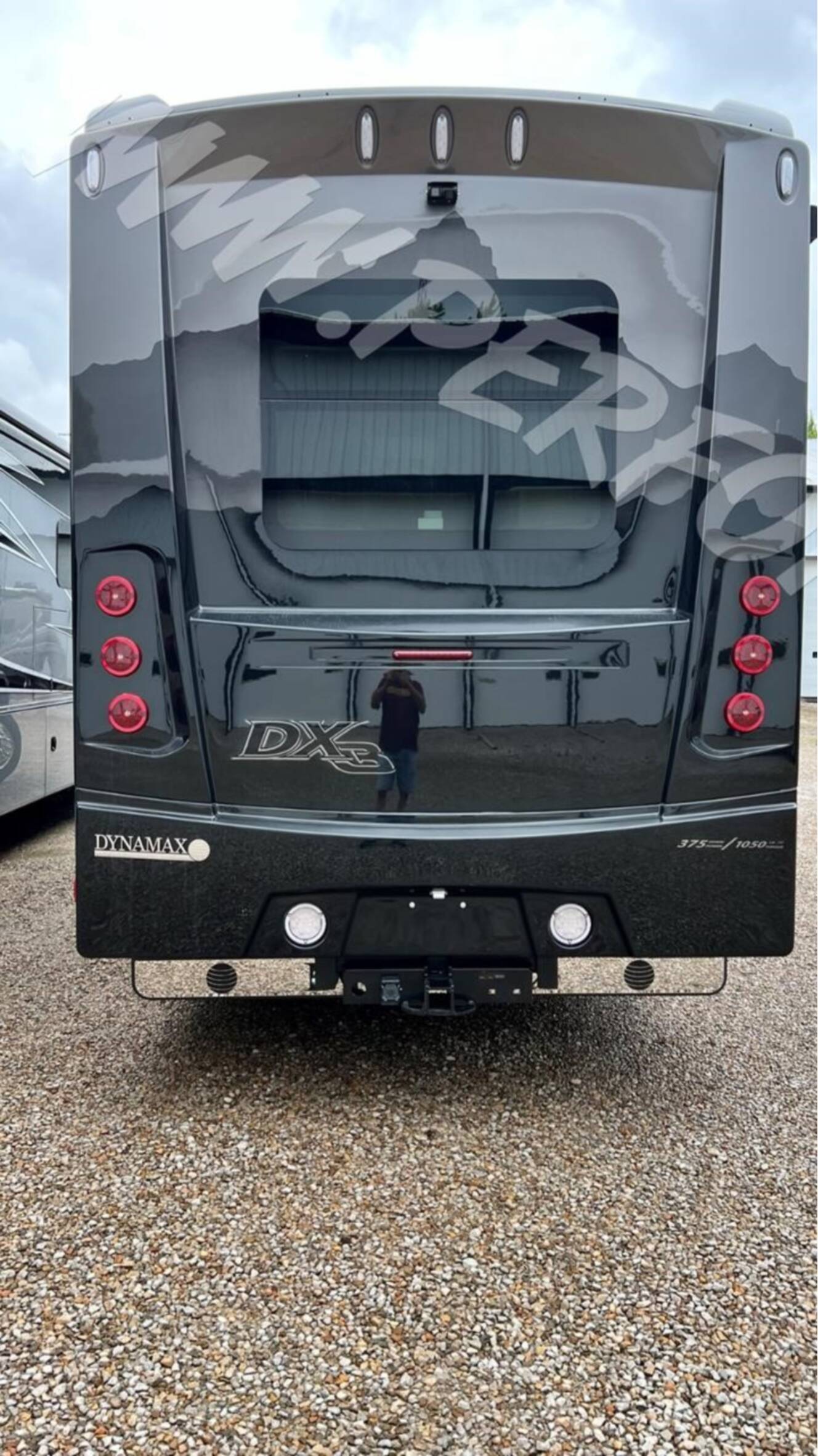 A photo of this 2026 Dynamax DX3 34KD