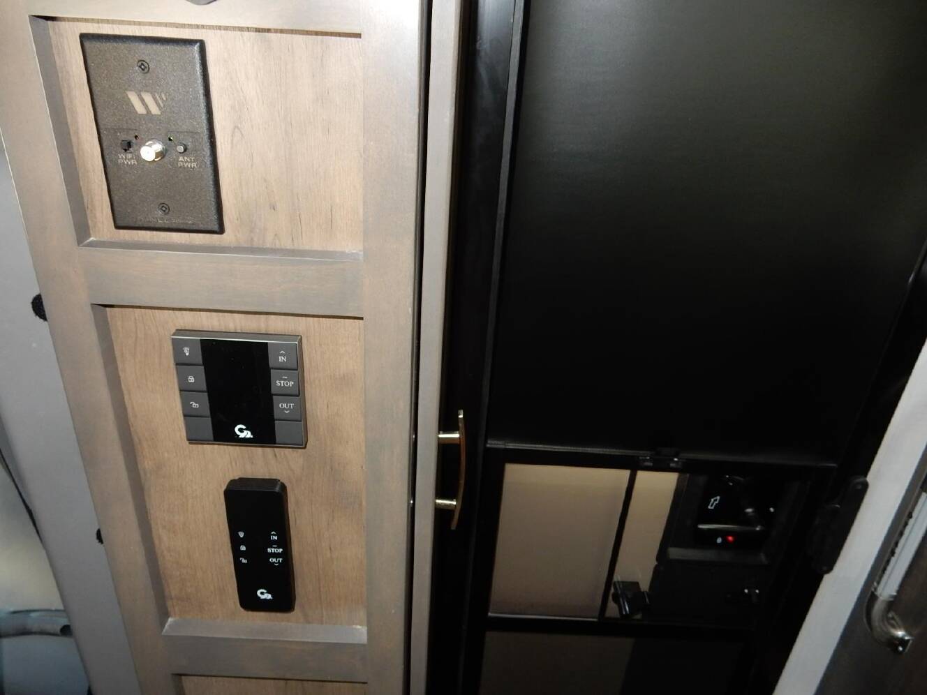 A photo of this 2027 Dynamax DX3 34KD