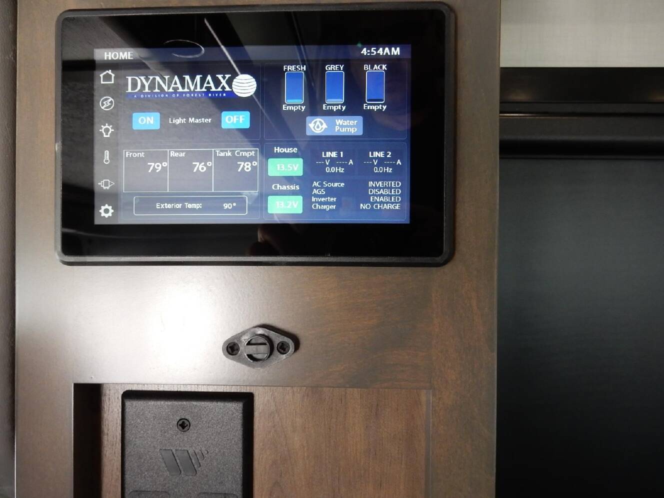A photo of this 2027 Dynamax DX3 34KD