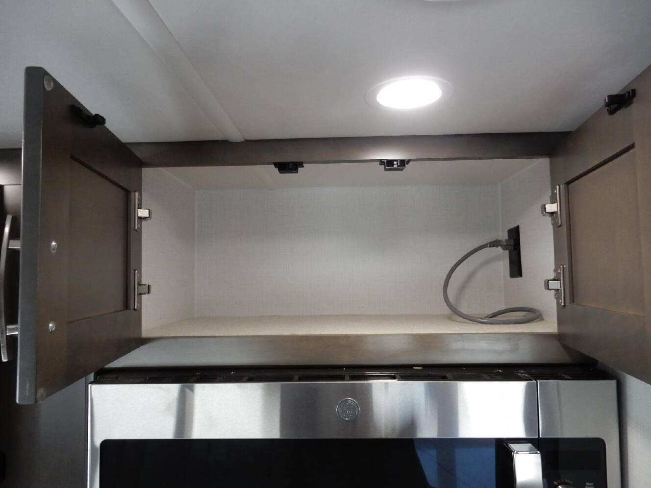 A photo of this 2027 Dynamax DX3 34KD