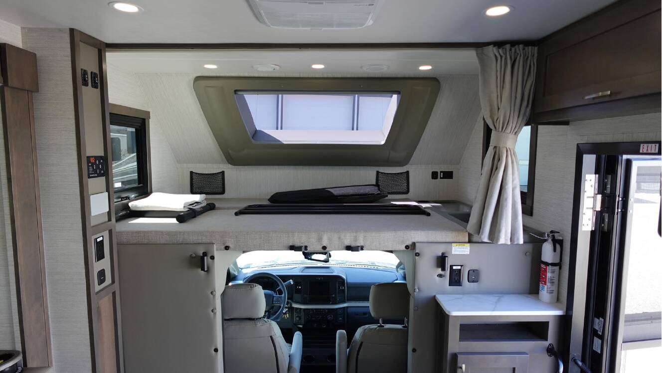 A photo of this 2026 Dynamax ISATA 6 30FW