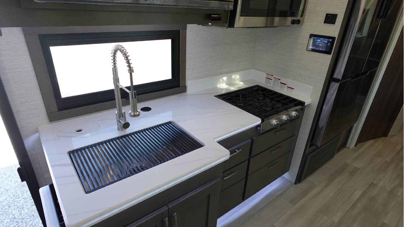 A photo of this 2026 Dynamax ISATA 6 30FW
