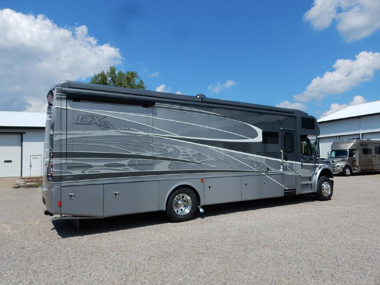 A photo of this 2027 Dynamax DX3 34KD