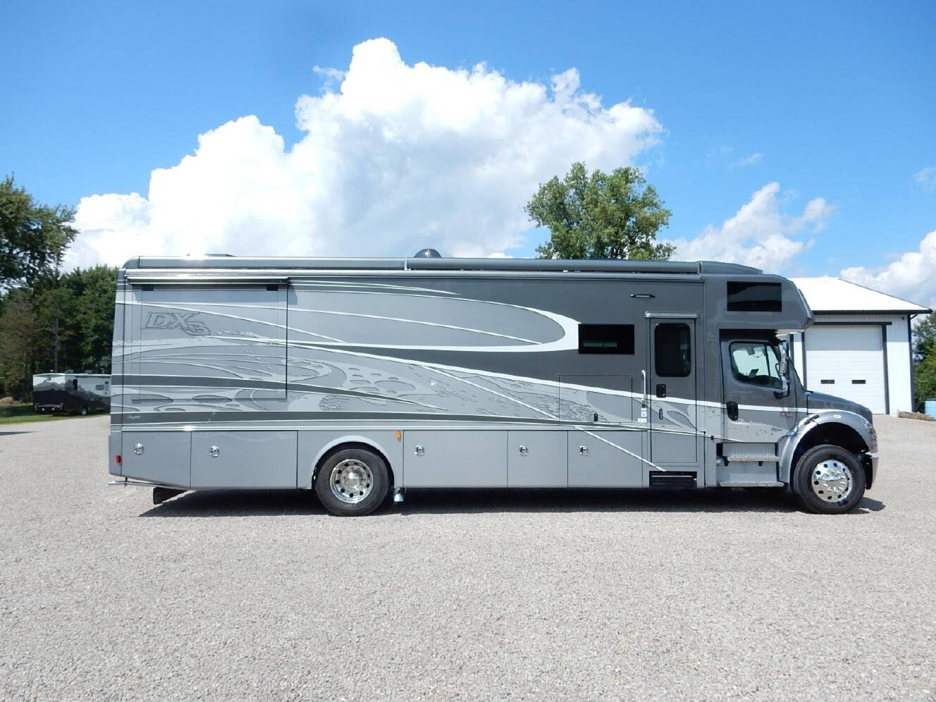 A photo of this 2027 Dynamax DX3 34KD