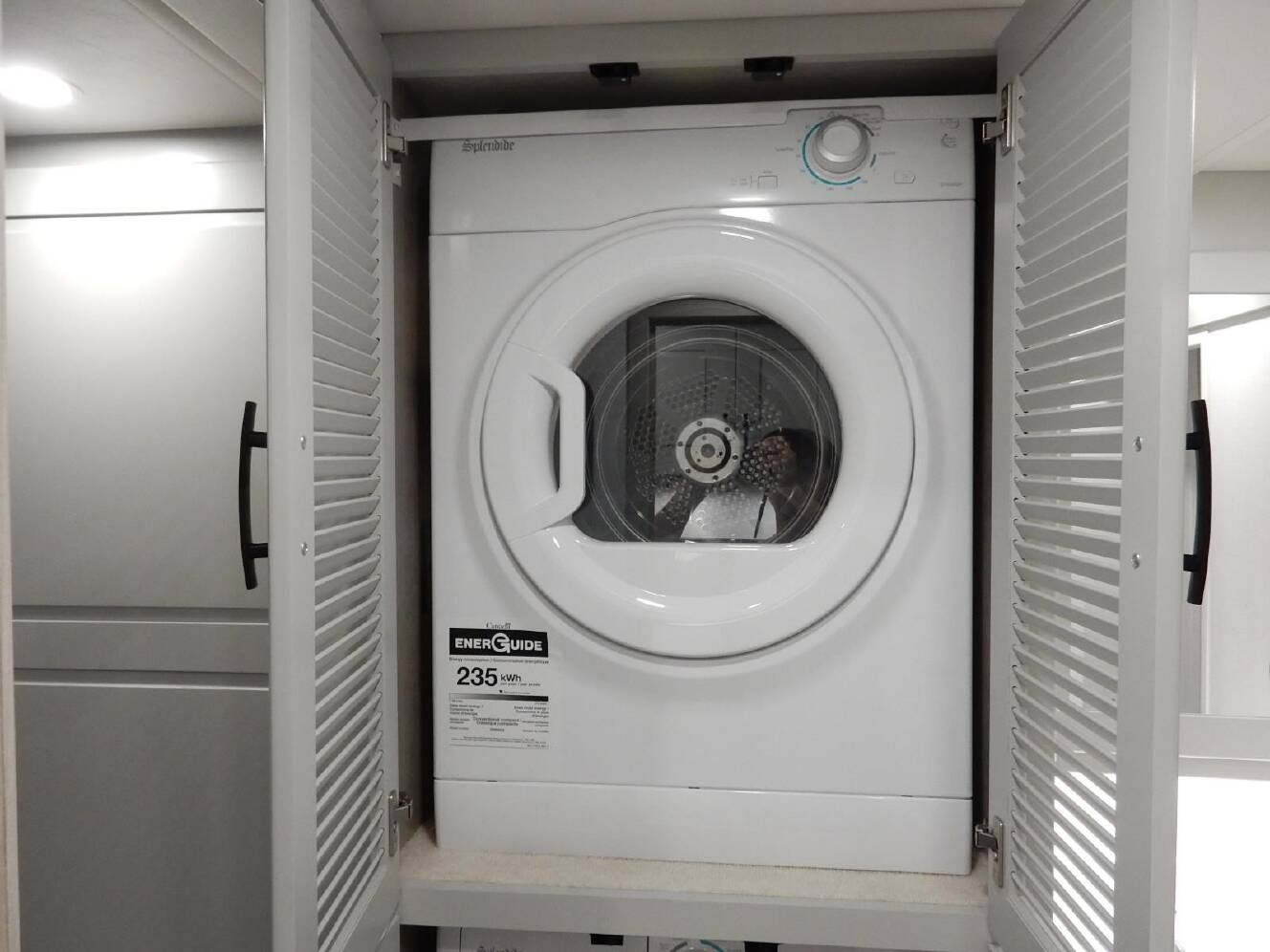 A photo of this 2027 Dynamax DX3 34KD