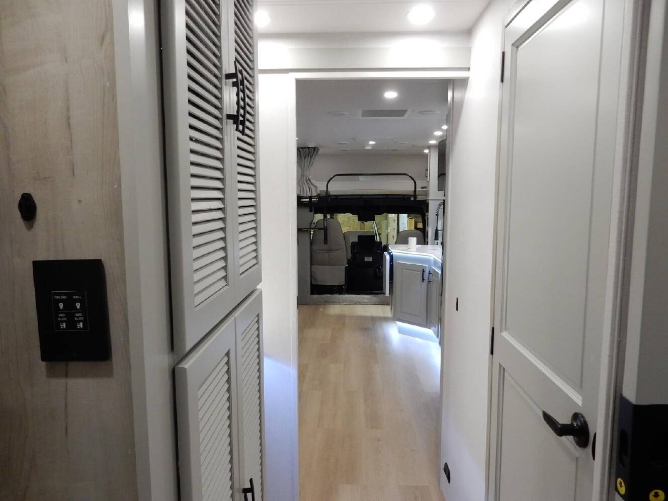 A photo of this 2027 Dynamax DX3 34KD