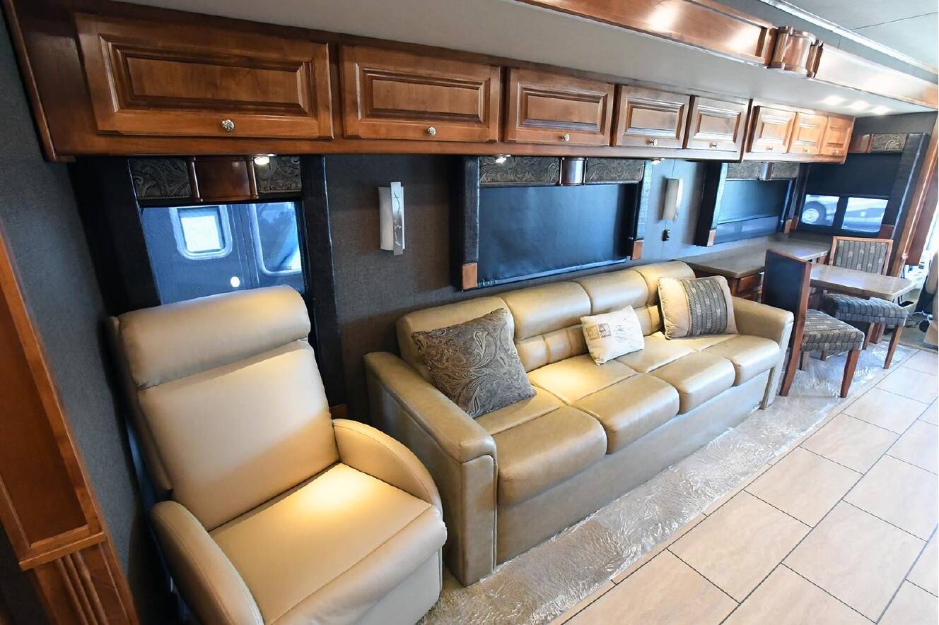 A photo of this 2016 Tiffin ALLEGRO OPEN ROAD 36LA