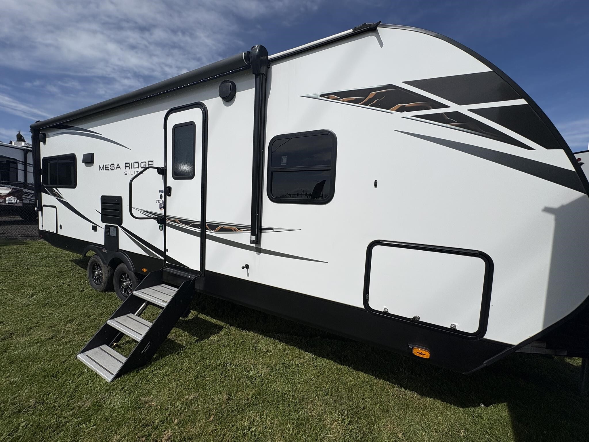 2023 Highland Ridge MESA RIDGE S-LITE 242RL in st helens OR