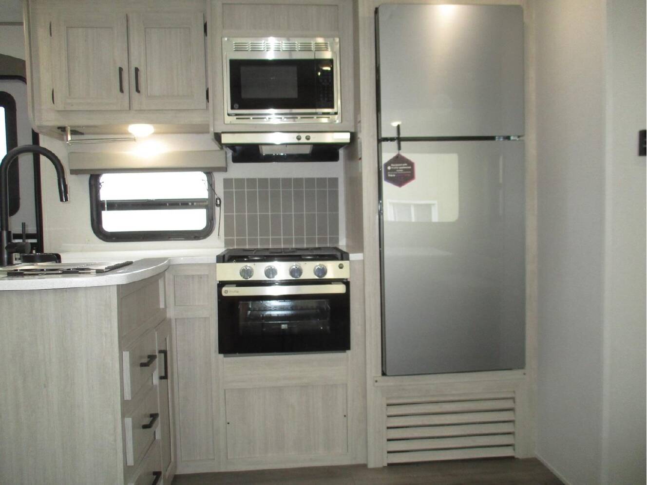 A photo of this 2026 Coachmen CATALINA LEGACY EDITION 343BHTS