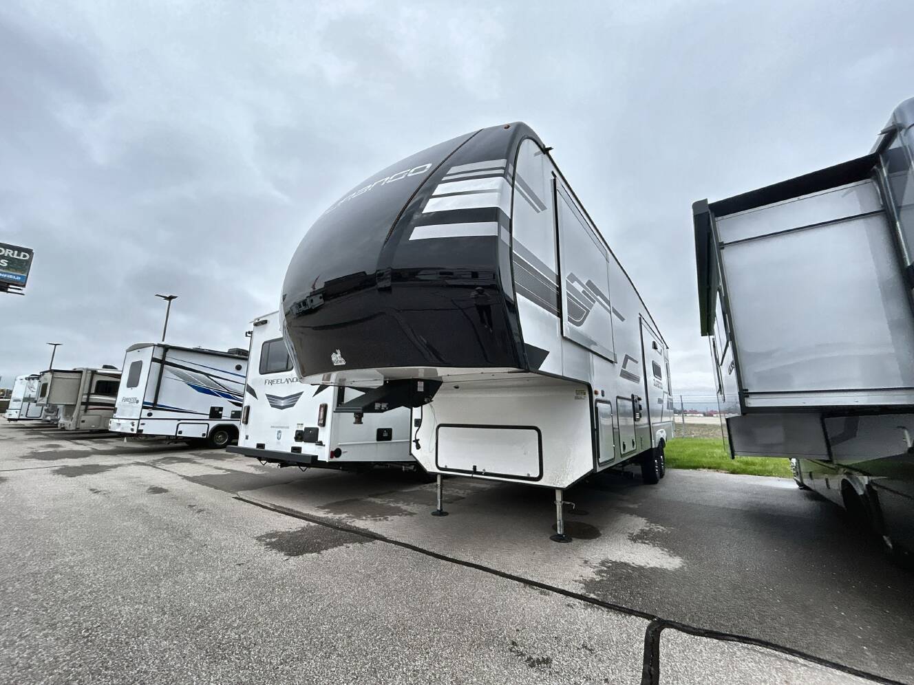 A photo of this 2024 K-Z Rv DURANGO 301RLT