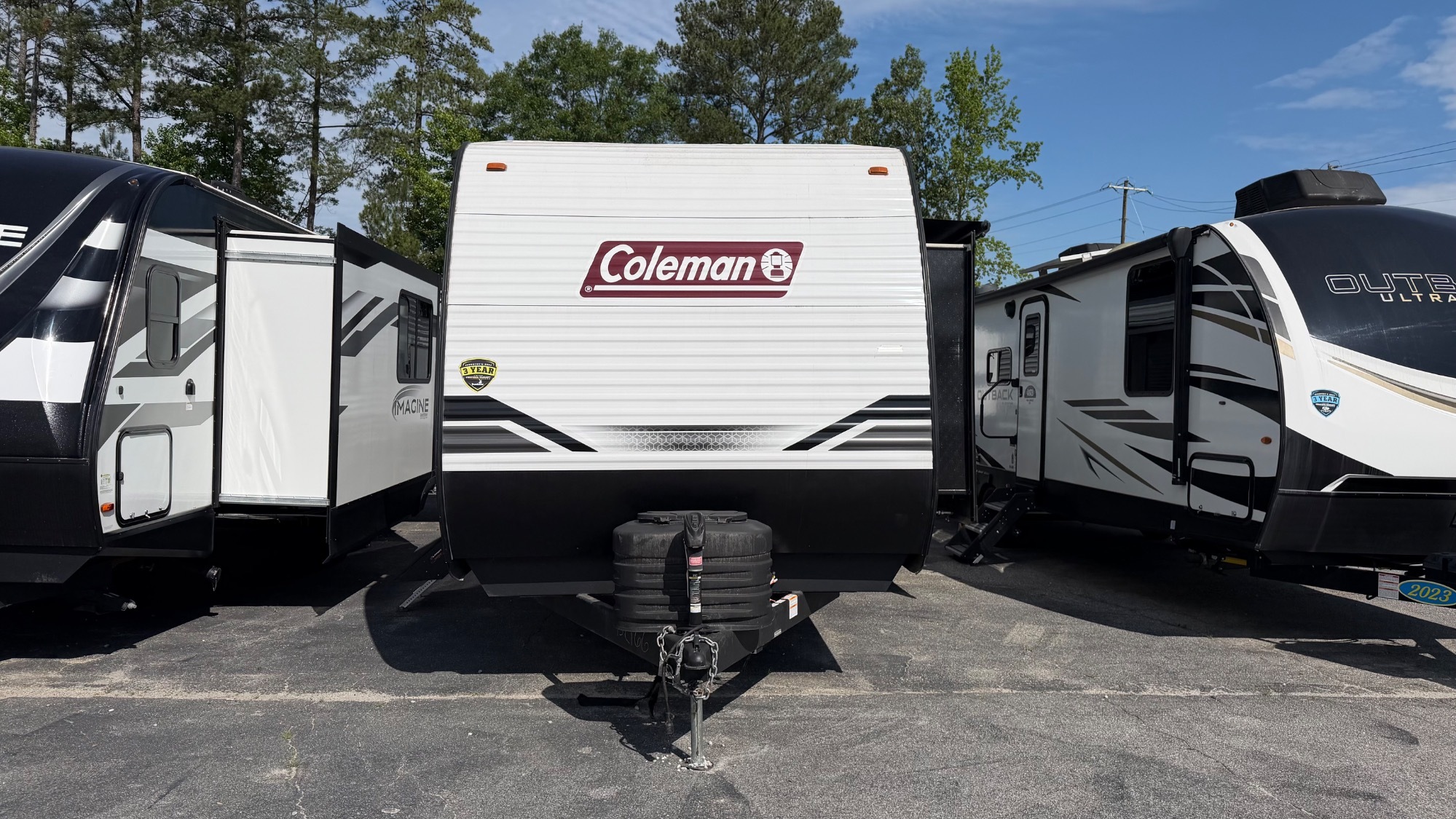 2024 Coleman COLEMAN LANTERN 334BH RV