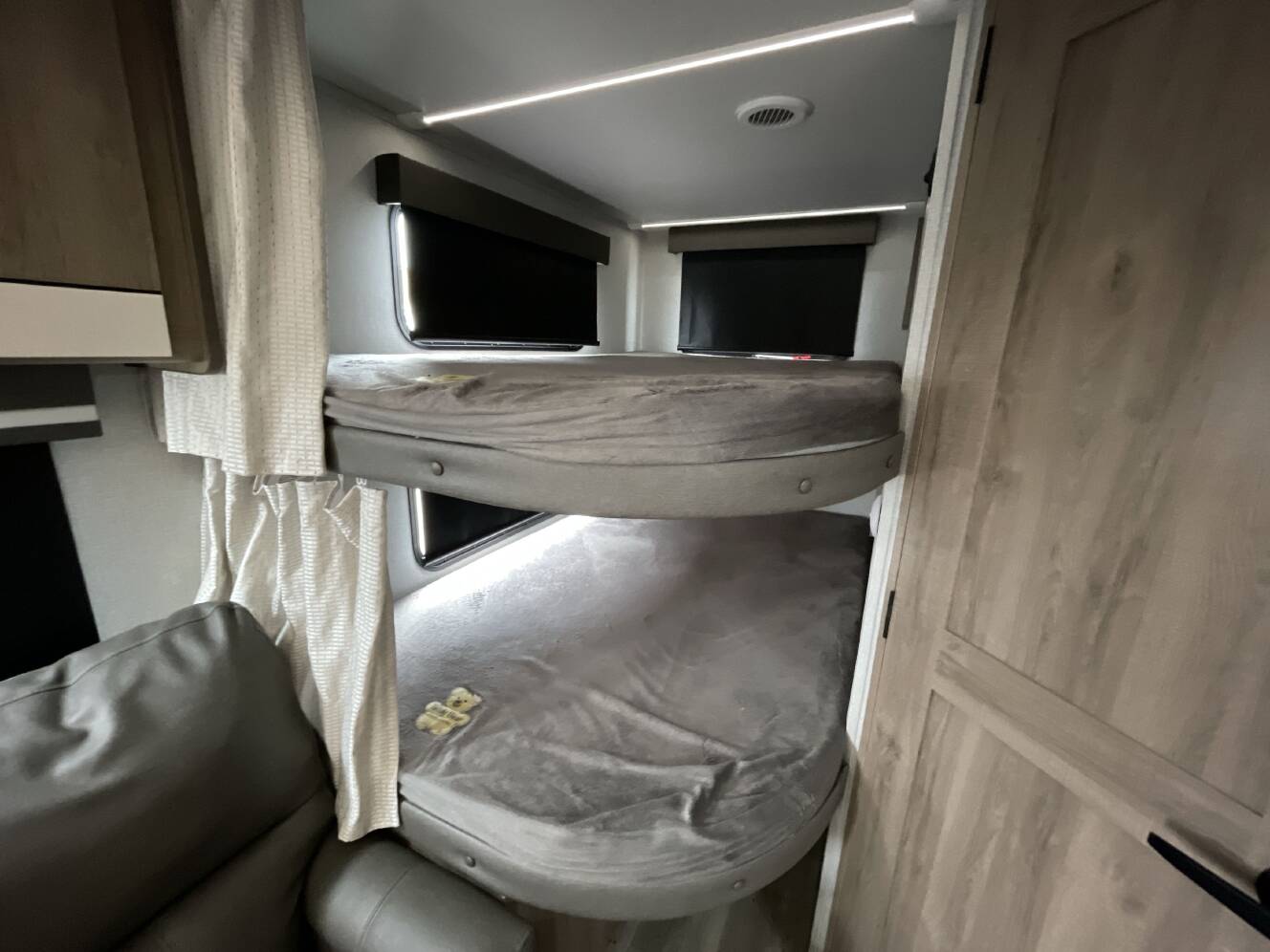 A photo of this 2024 Grand Design IMAGINE XLS 25DBE