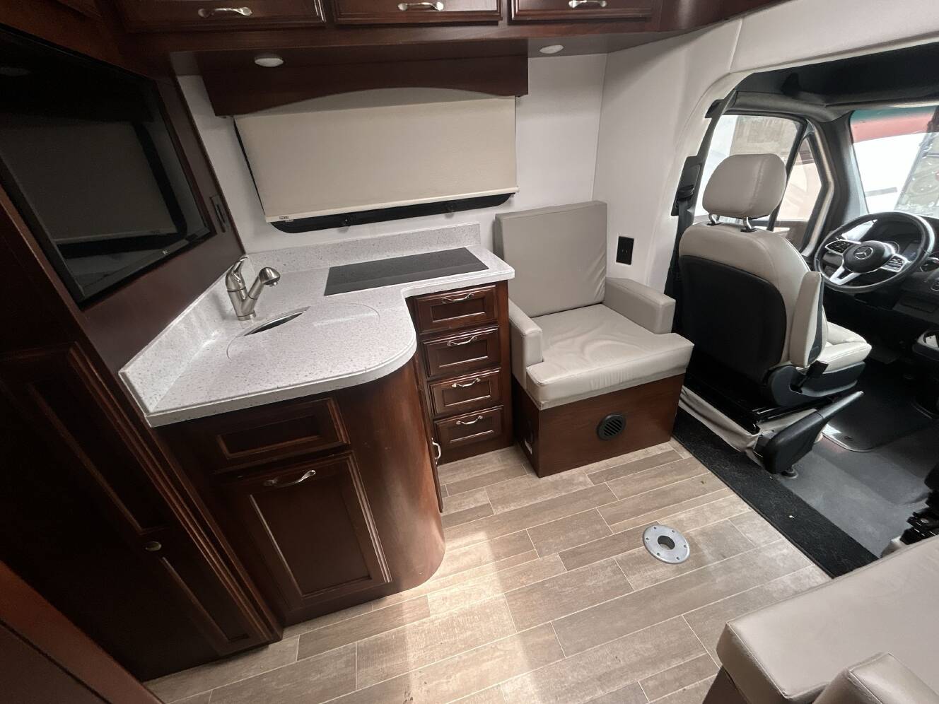 A photo of this 2020 Regency ULTRA BROUGHAM 25TB