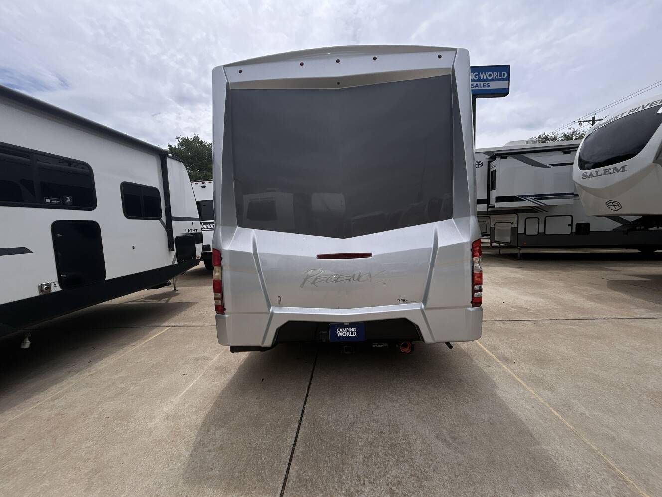 A photo of this 2020 Regency ULTRA BROUGHAM 25TB