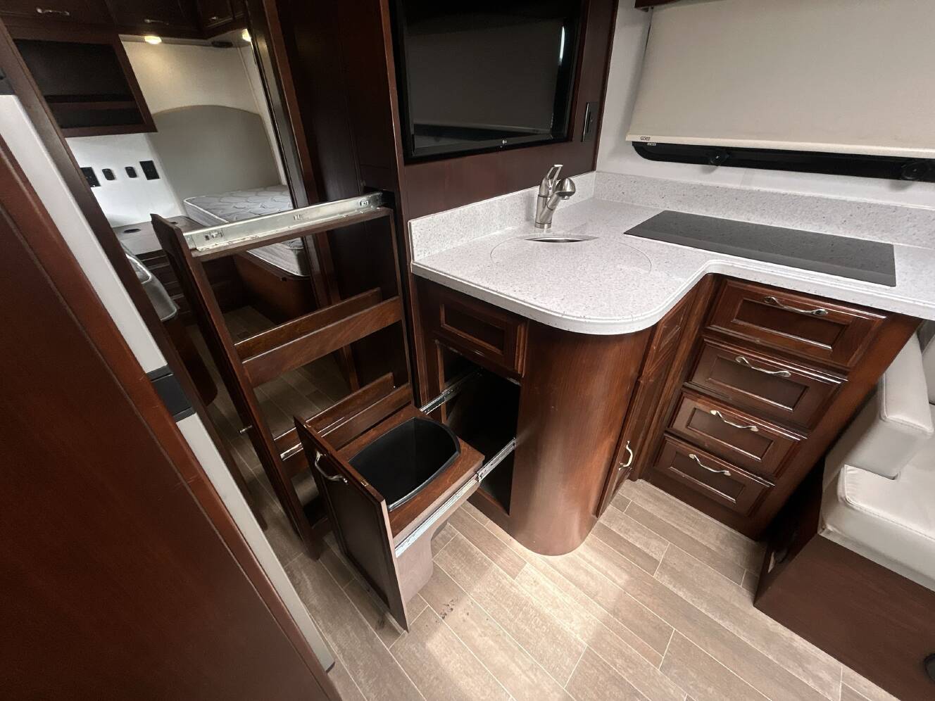 A photo of this 2020 Regency ULTRA BROUGHAM 25TB