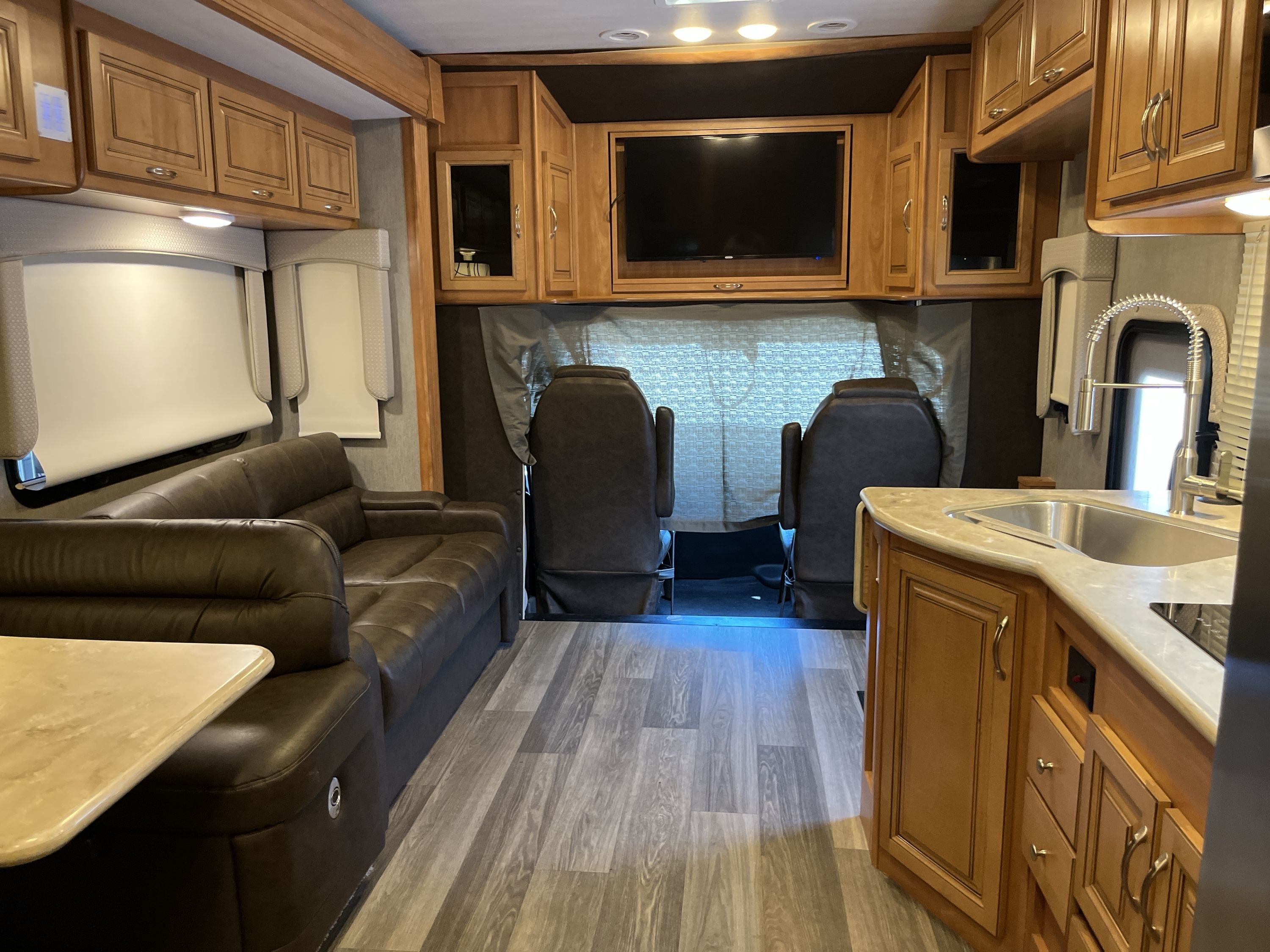 2019 Nexus Rv GHOST 36DS in branson MO