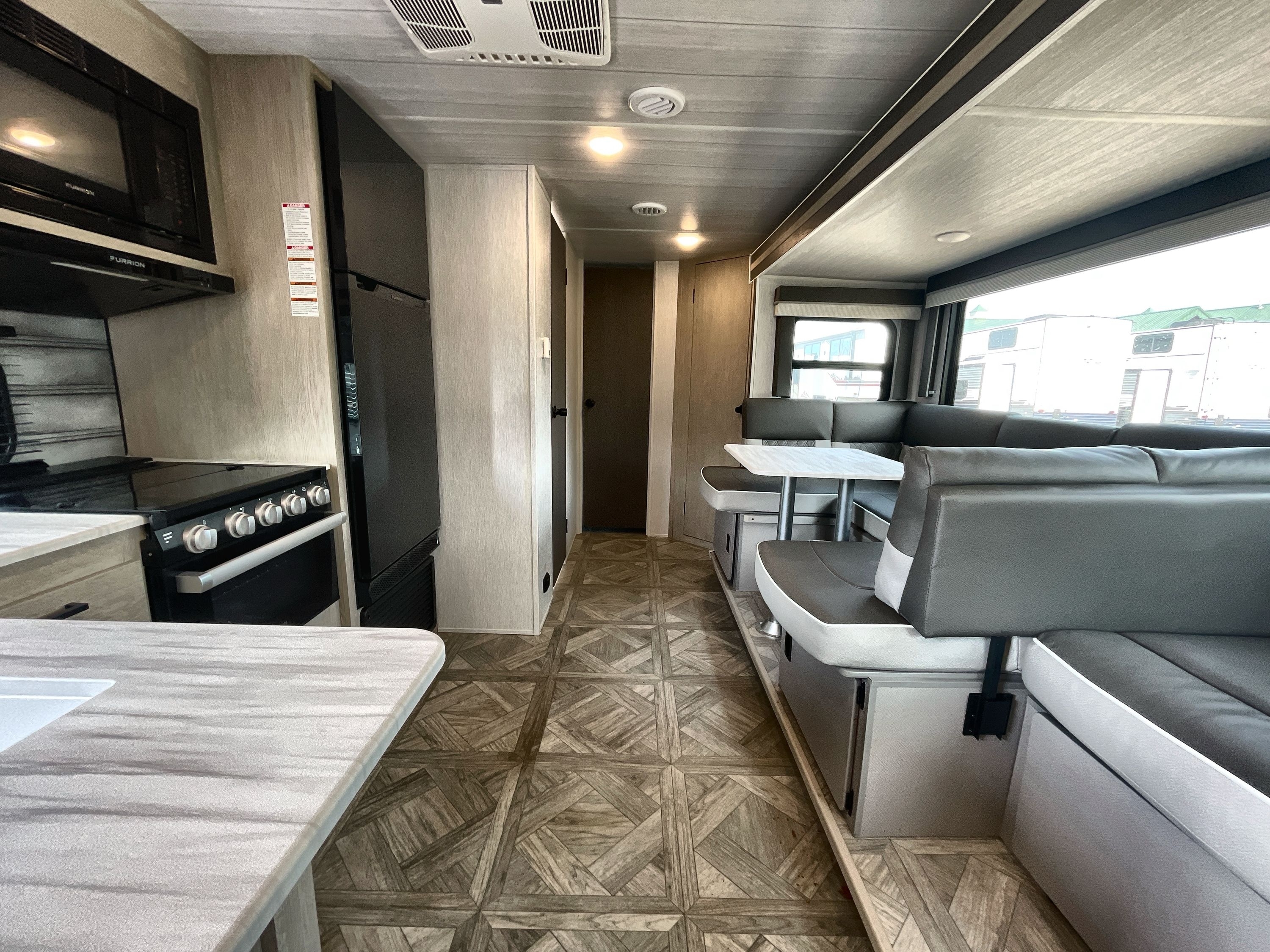 2023 Forest River SALEM CRUISE LITE 273QBXLX in hugo MN
