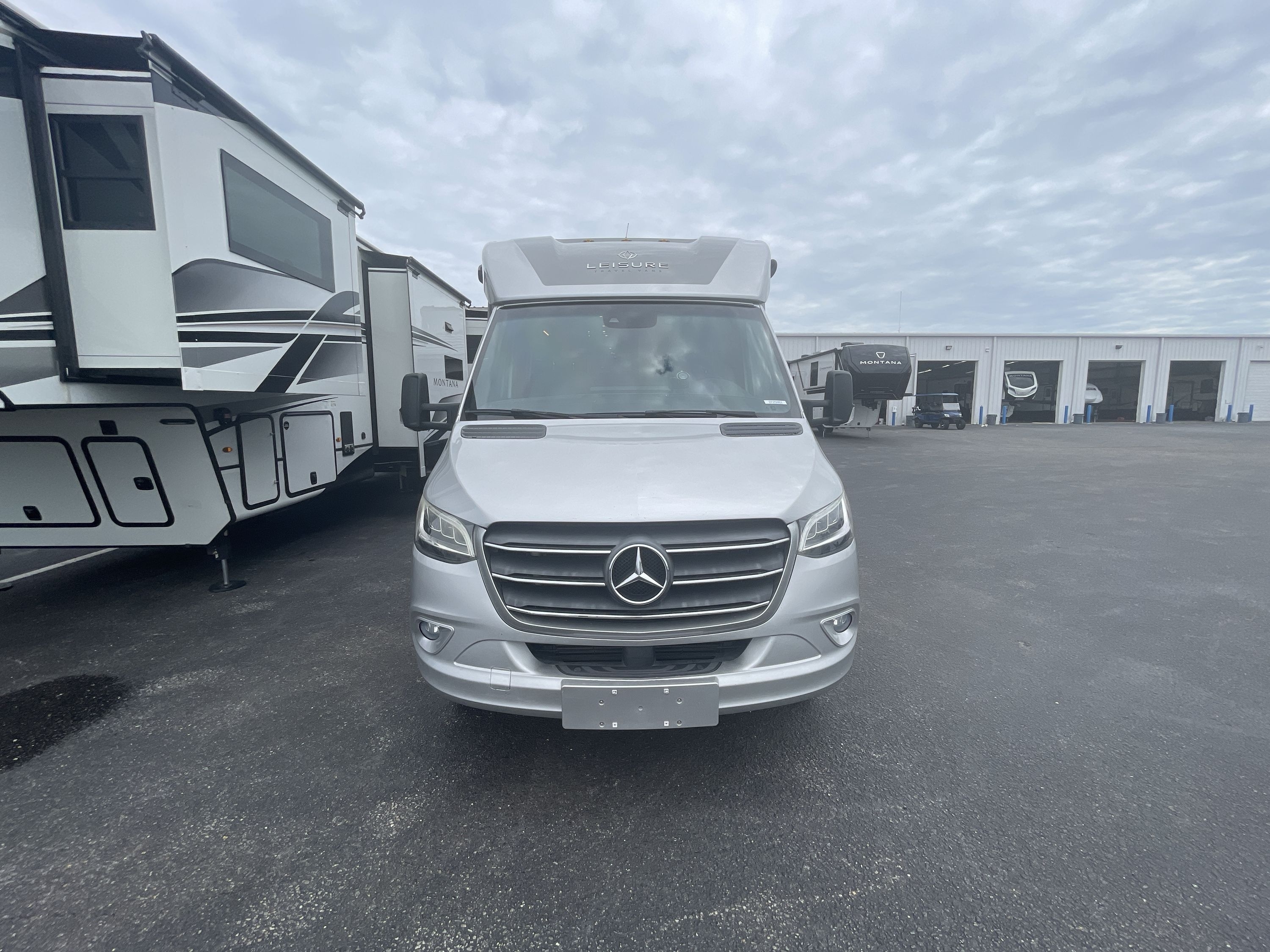 2020 Leisure Travel UNITY U24MB in robertsdale AL