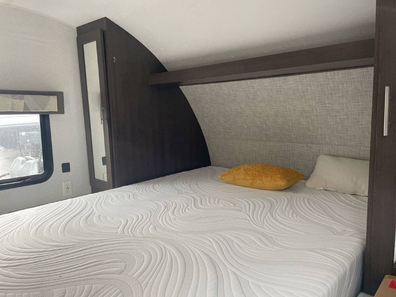 A photo of this 2020 Forest River WILDWOOD X-LITE 19DBXL