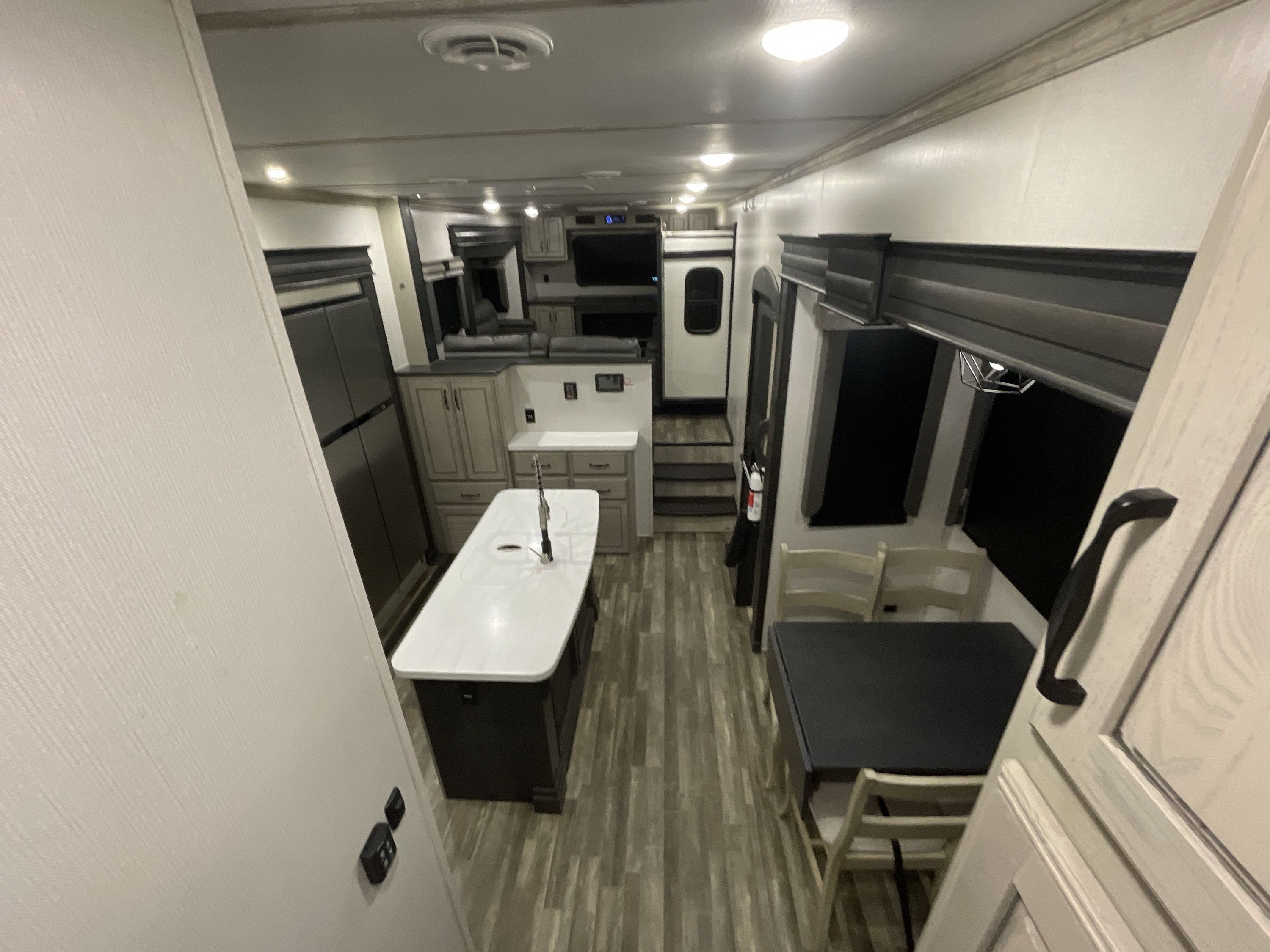 2023 Keystone ALPINE 3712KB in strafford MO