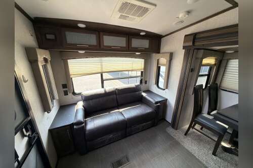 2019 Keystone COUGAR 27RLS in cheyenne WY