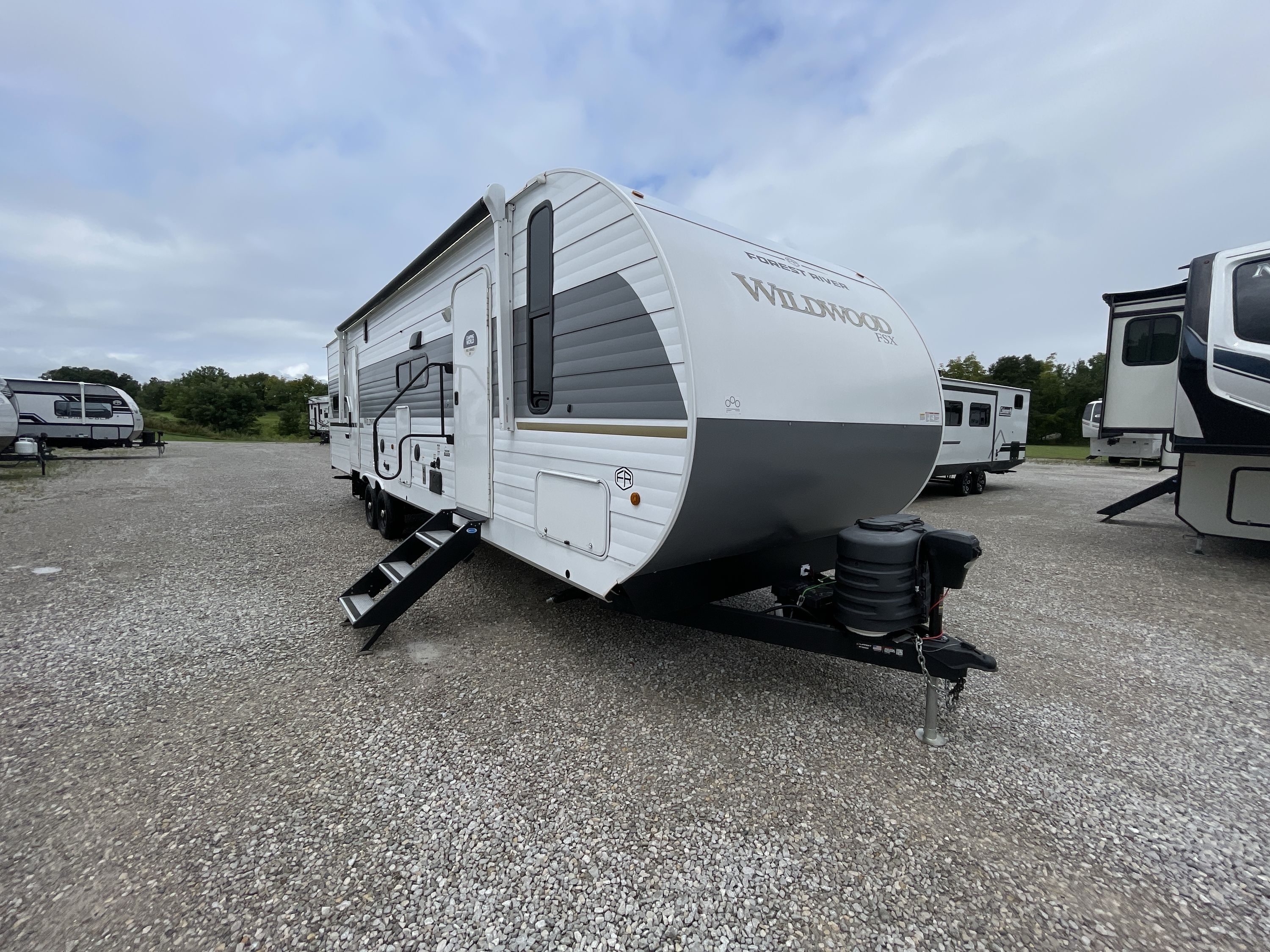 2026 Forest River WILDWOOD FSX 290RTK Travel Trailer Toy Hauler RV