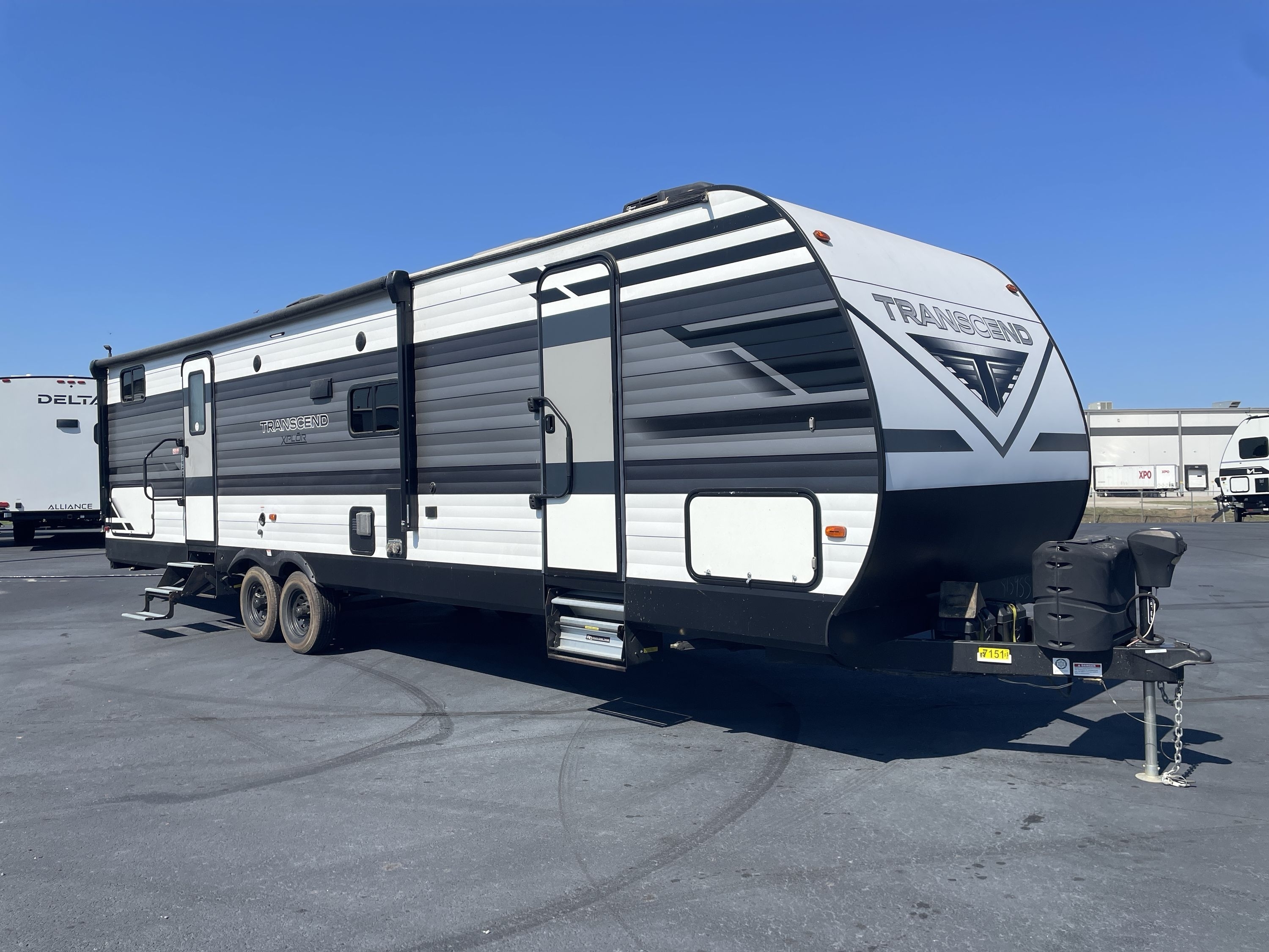2021 Grand Design TRANSCEND XPLOR 321BH RV