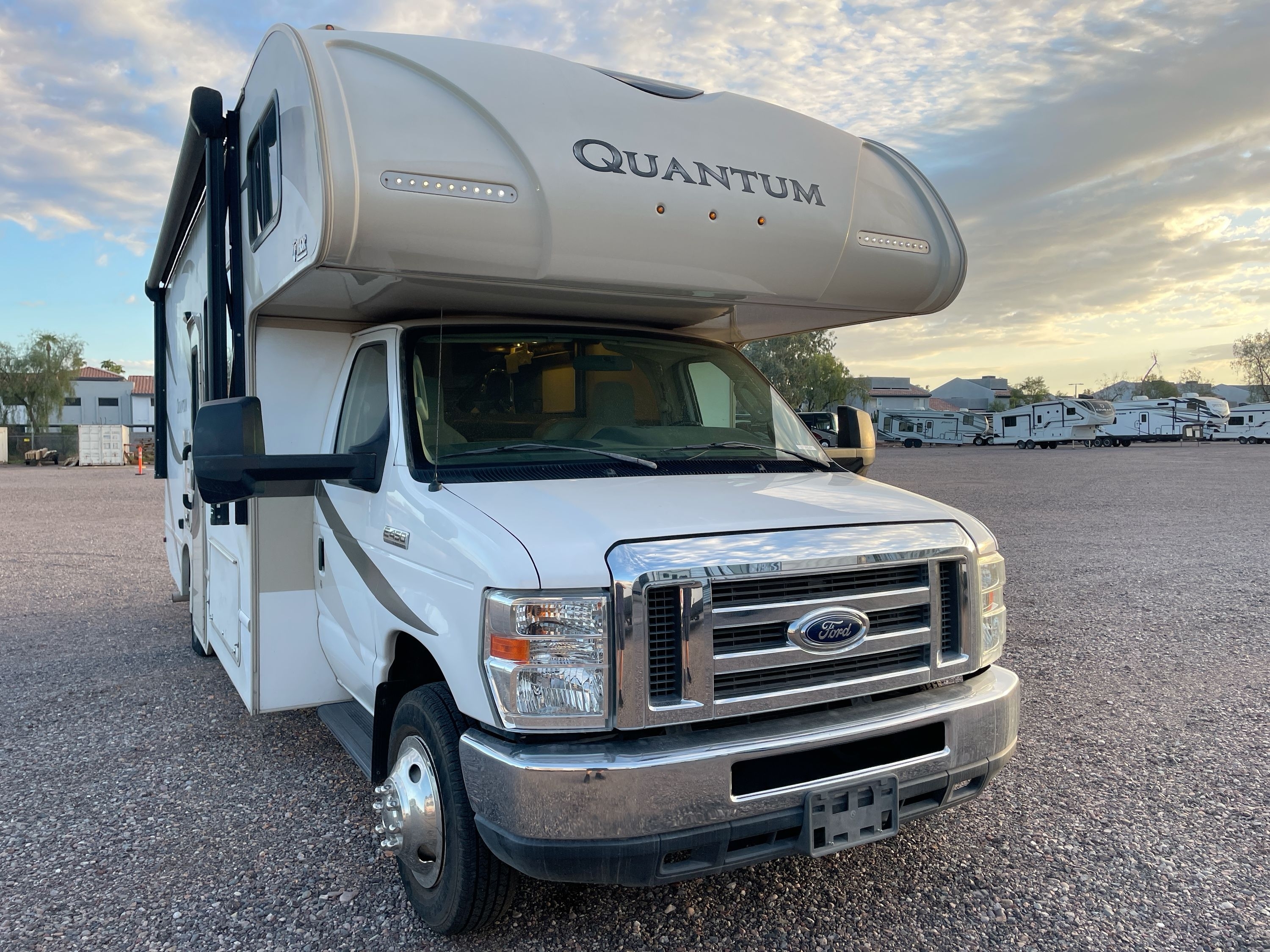 2017 Thor QUANTUM RS26 in mesa AZ